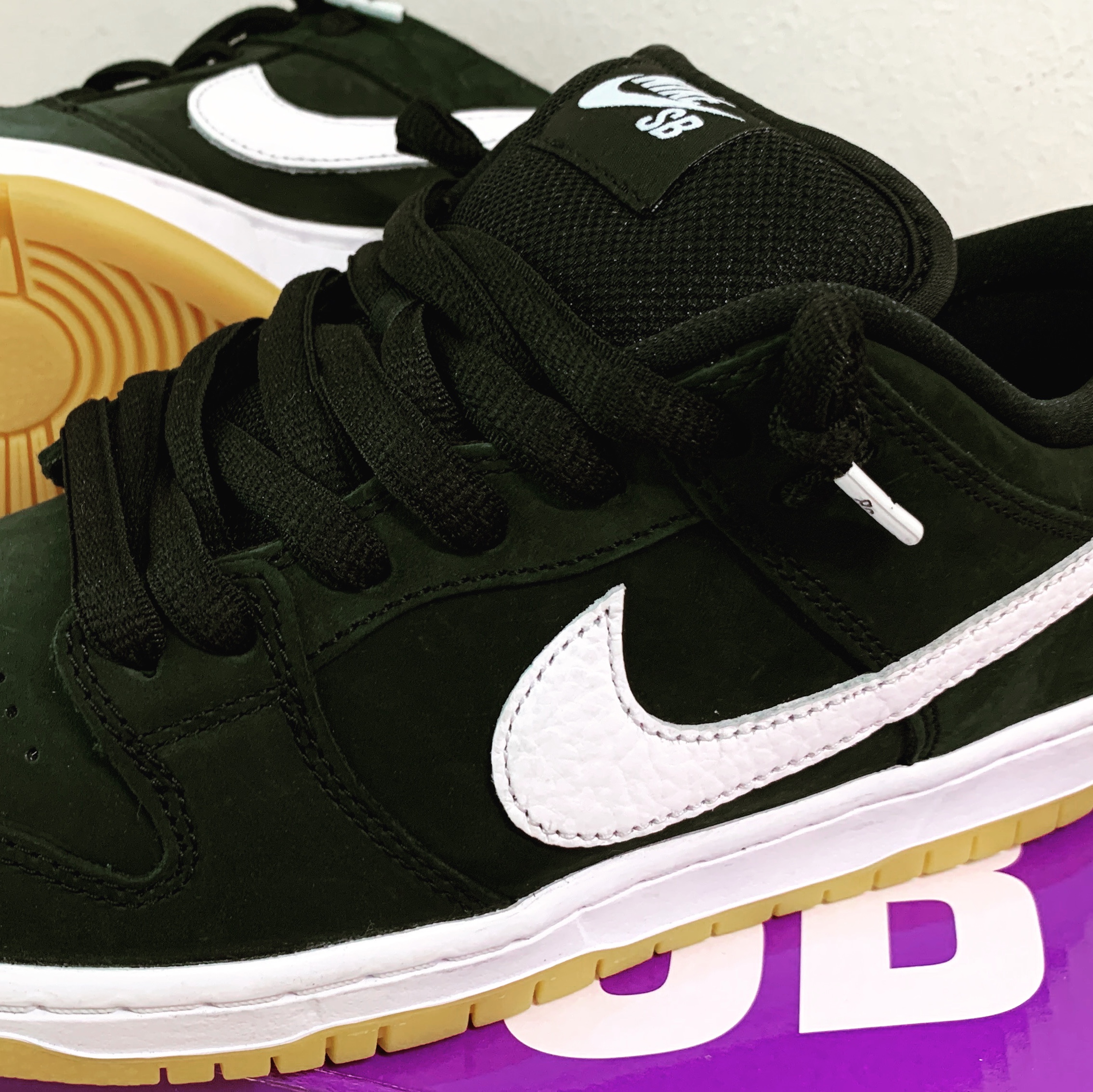 Nike SB Dunk Low Pro Black White 착용 스타일