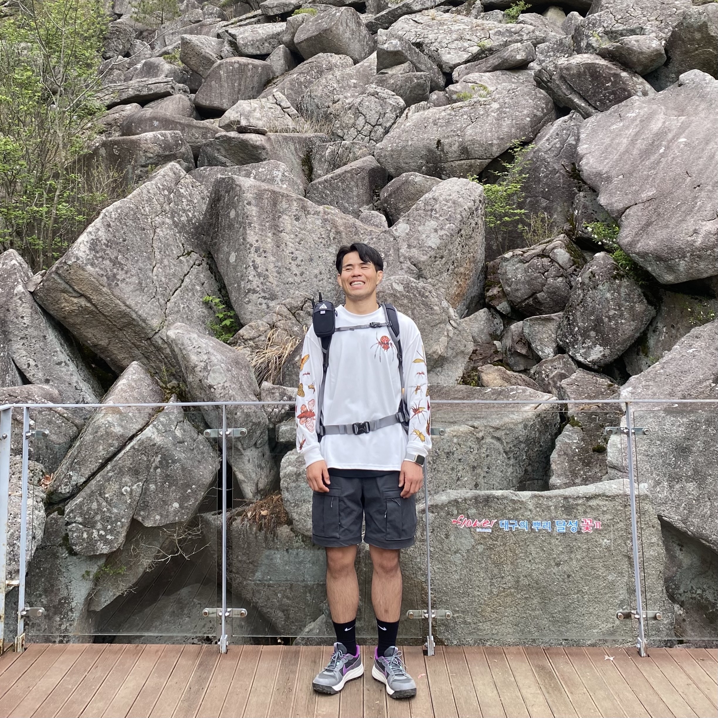 Nike ACG 36 Backpack Black, Nike ACG Smith Summit Cargo Pants Dark Smoke Grey - US/EU 착용 스타일 - 1