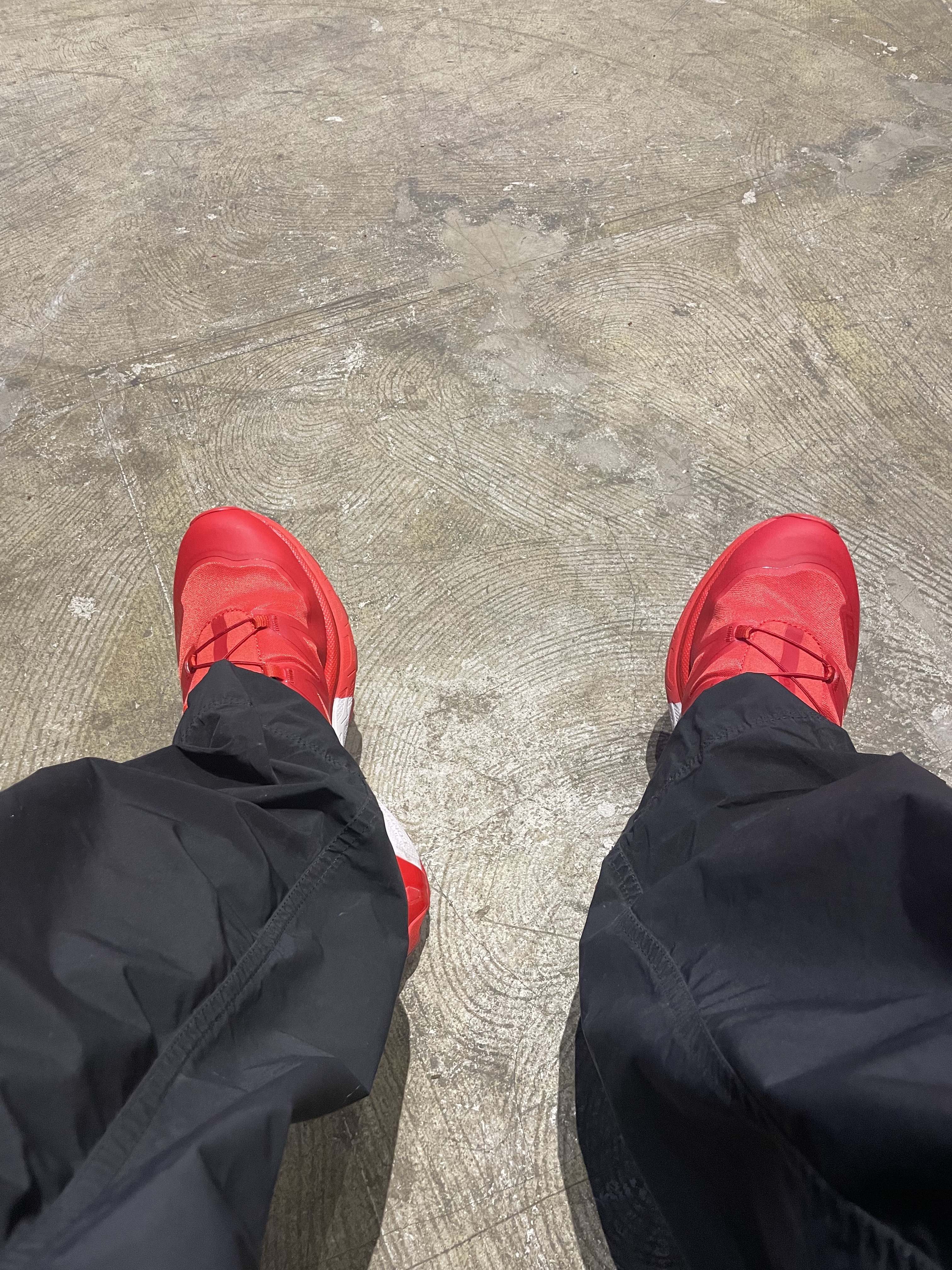 Salomon XT-6 10th Anniversary Fiery Red 착용 스타일 - 2