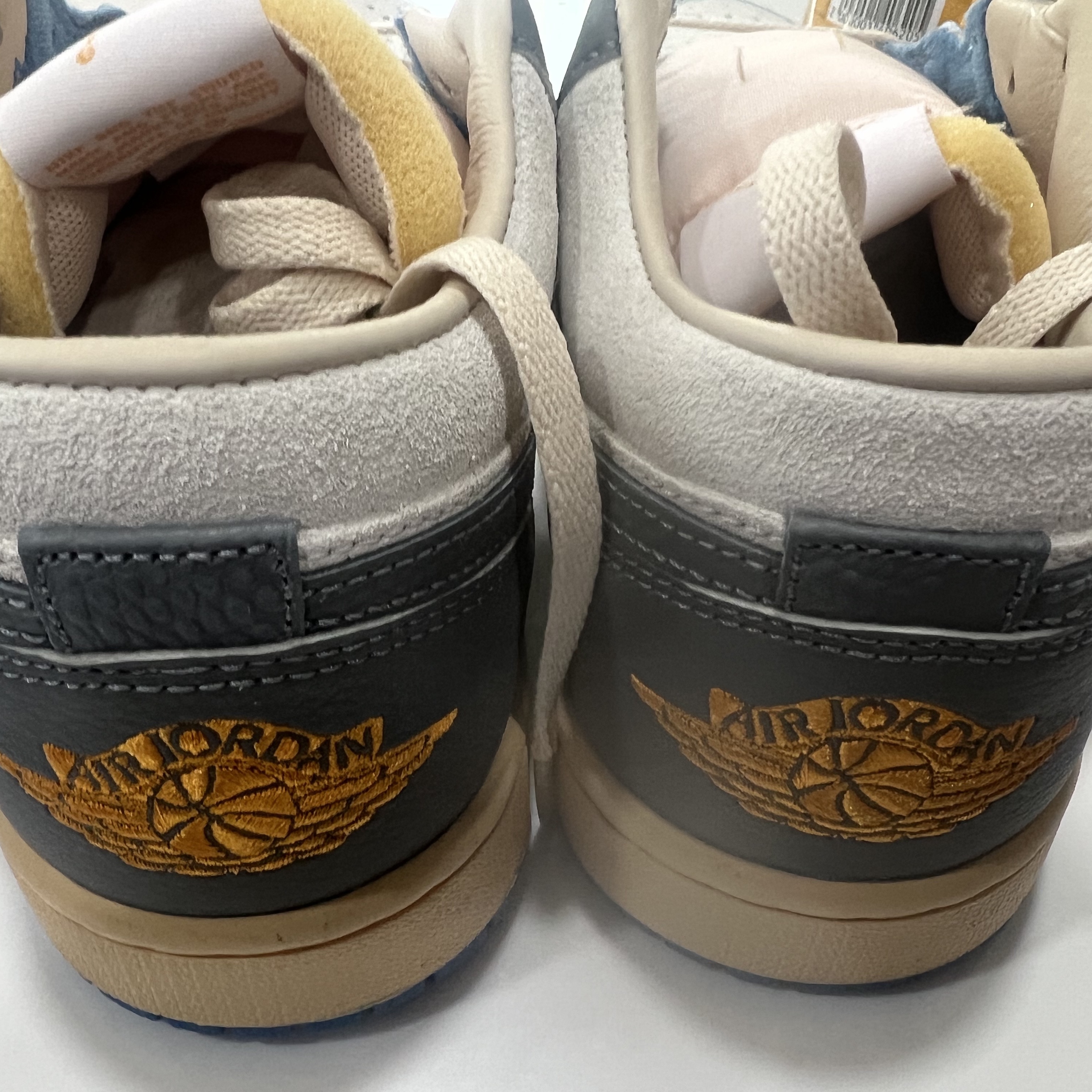 Jordan 1 Low SE Tokyo 96 착용 스타일 - 1