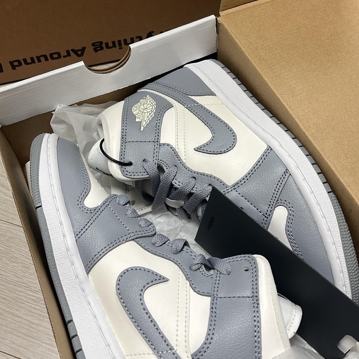 (W) Jordan 1 Mid Sail Stealth 착용 스타일