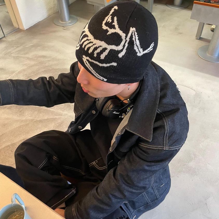 Arc'teryx Bird Head Toque Orca, Jordan 1 Retro High OG Defiant SB LA to Chicago 착용 스타일 - 2