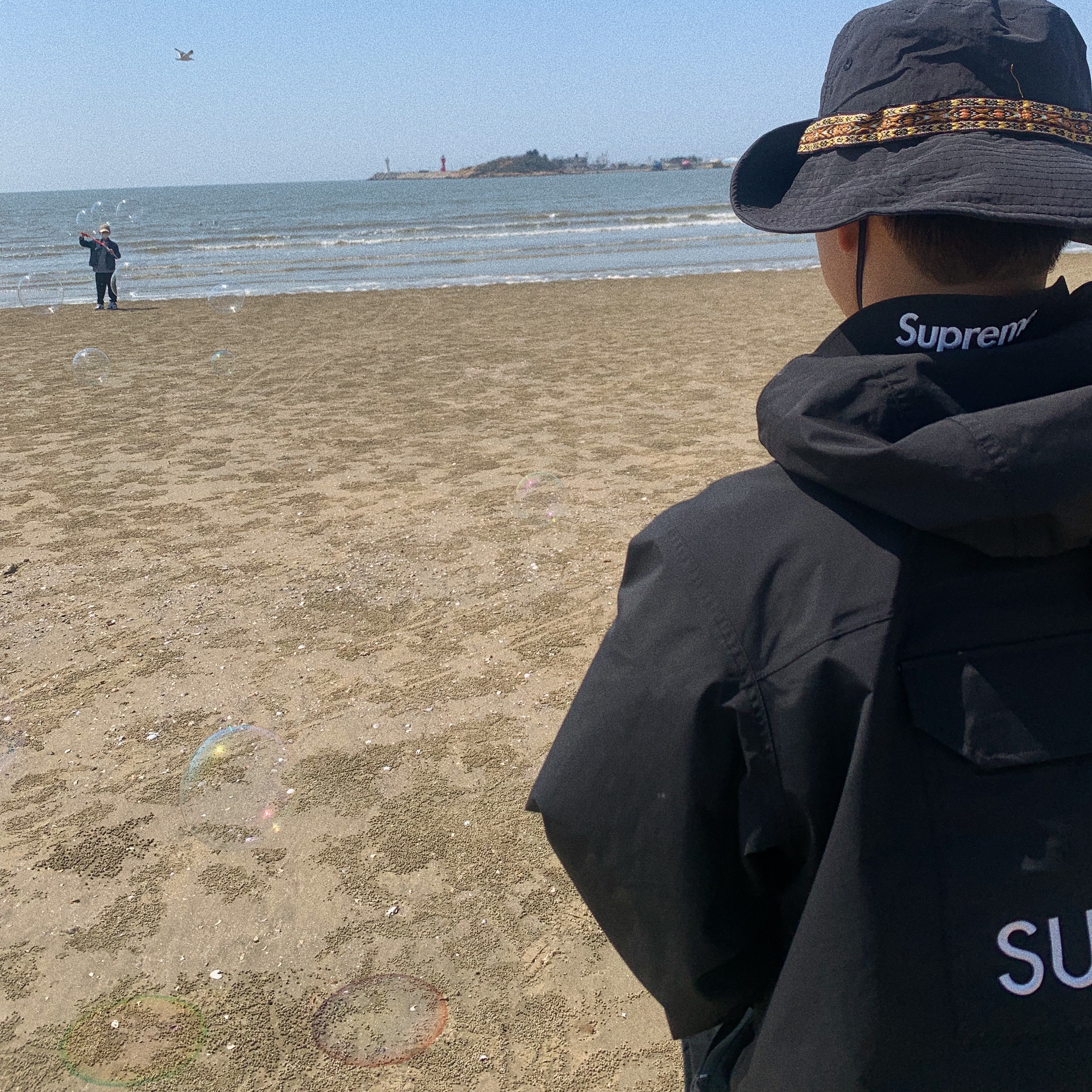 Supreme x The North Face Trekking Convertible Jacket Black - 22SS, Jordan 1 Retro High Obsidian UNC 착용 스타일 - 3