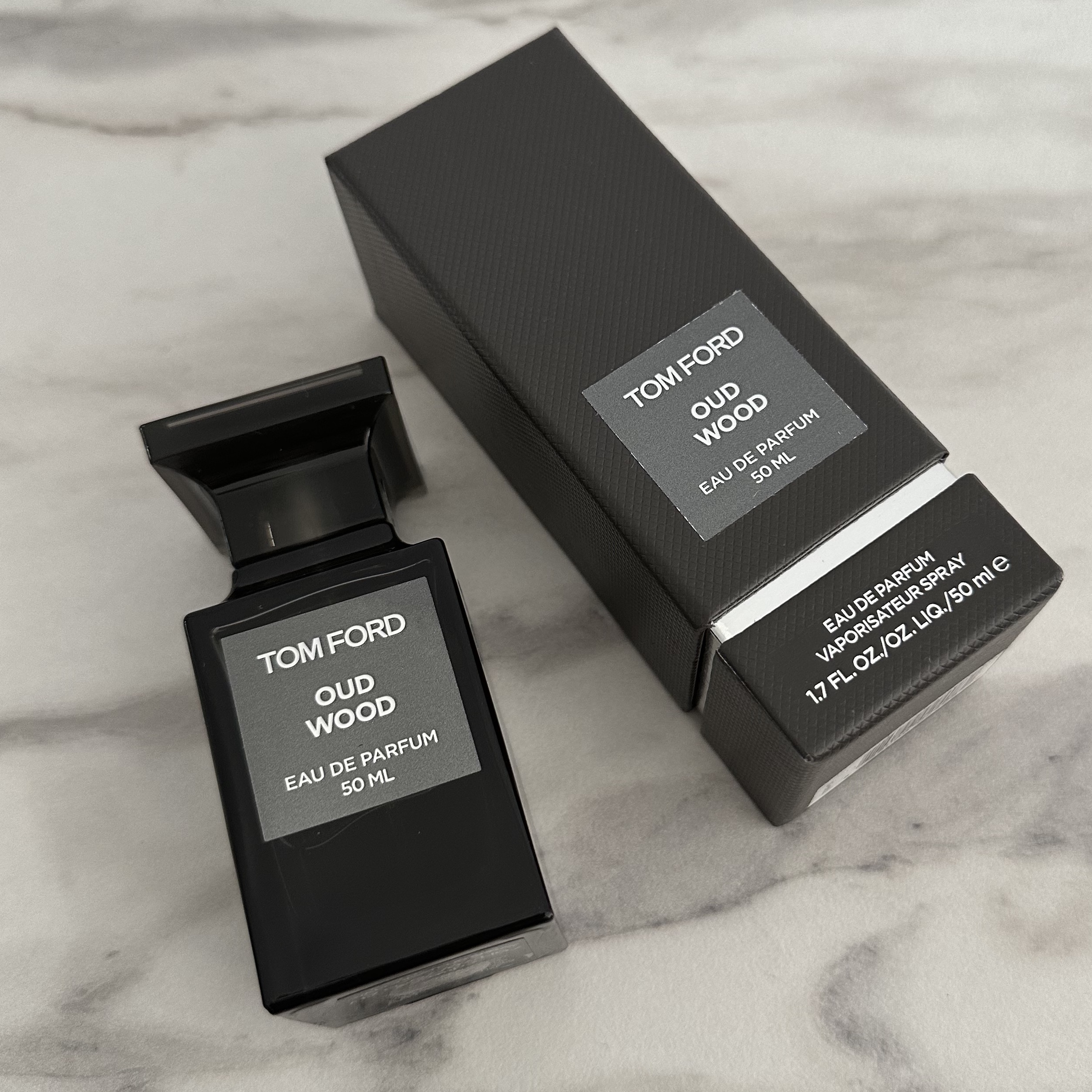 Tom Ford Oud Wood Eau De Parfum 50ml 착용 스타일