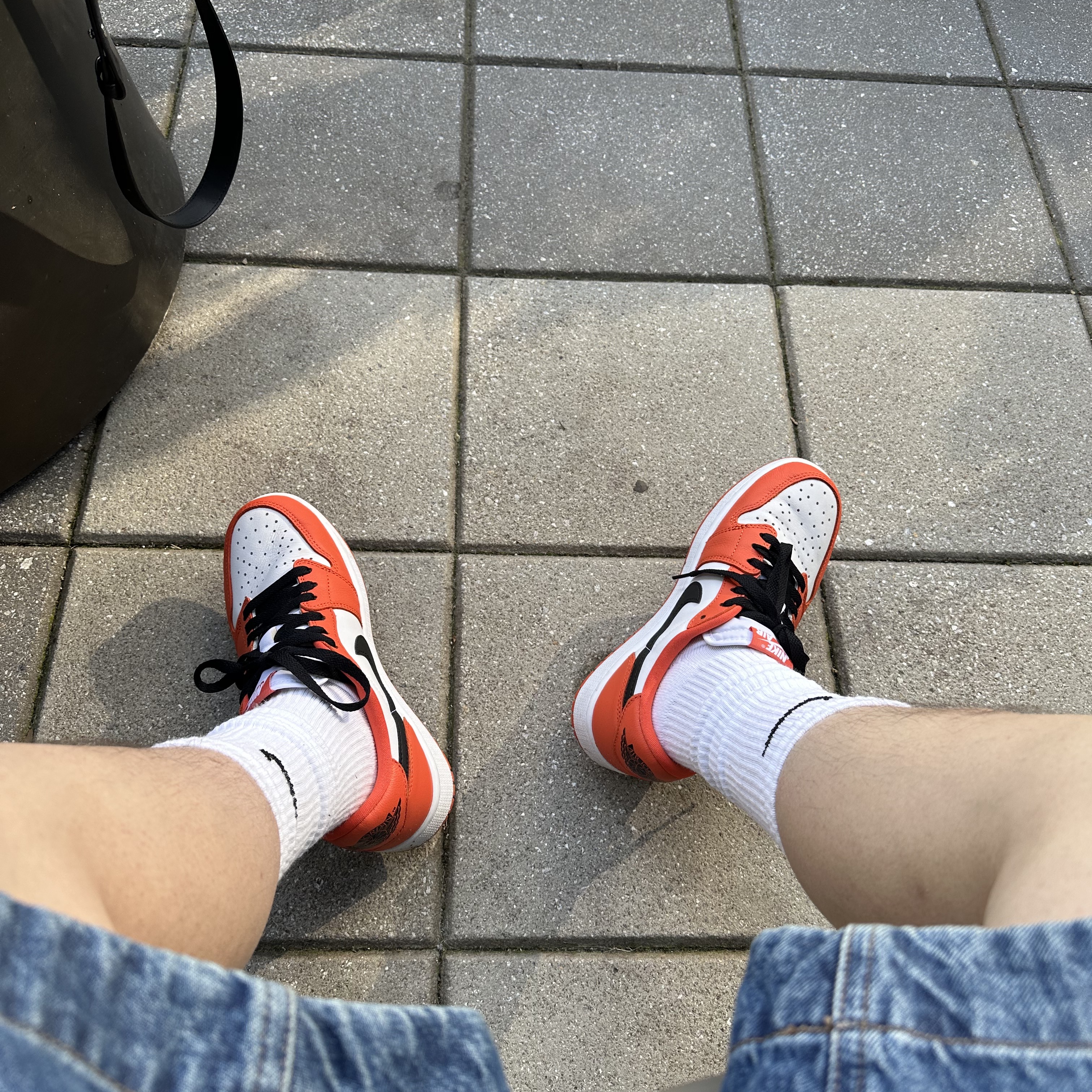 Jordan 1 Low OG Starfish 착용 스타일
