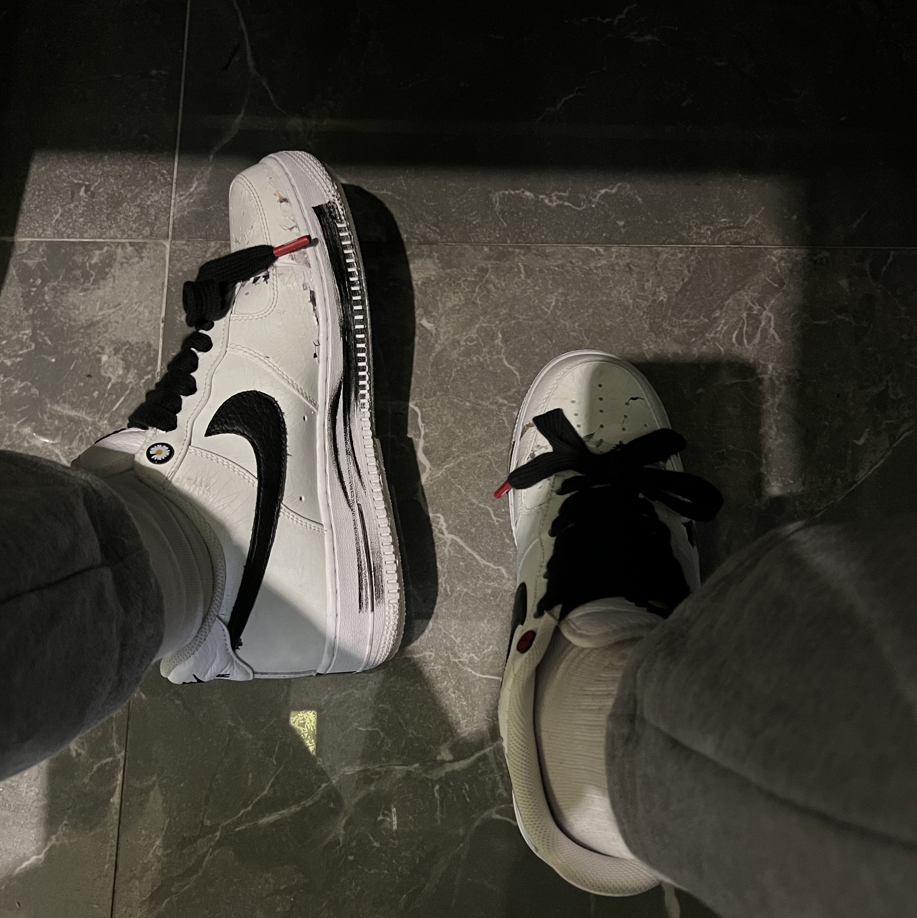 Nike x Peaceminusone Air Force 1 Low Para-Noise 2.0 착용 스타일