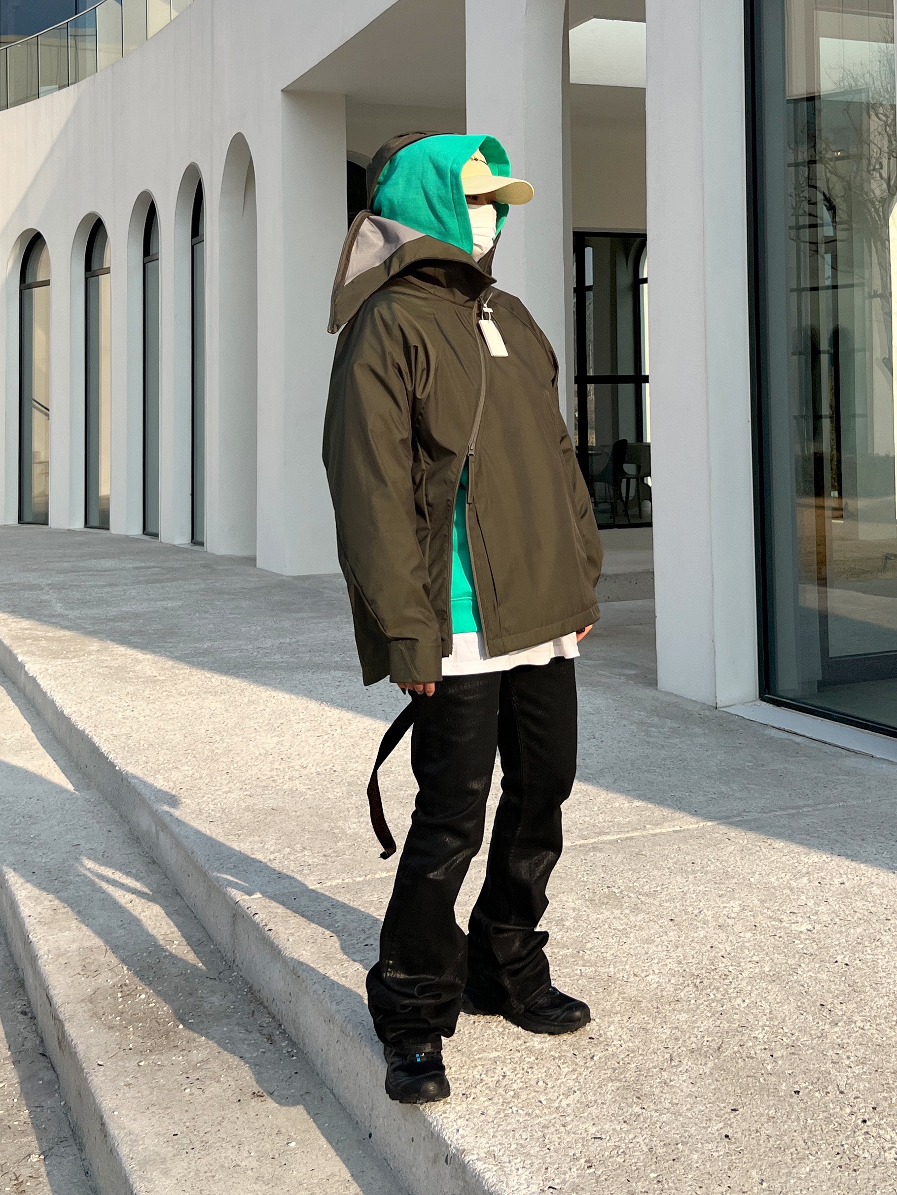 Salomon XT-6 ADV Black, Post Archive Faction (Paf) 5.0 Technical Jacket Center Olive Green 착용 스타일 - 2