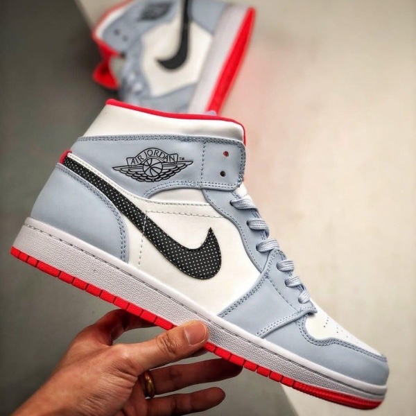 (GS) Jordan 1 Mid White Topaz Mist 착용 스타일 - 1