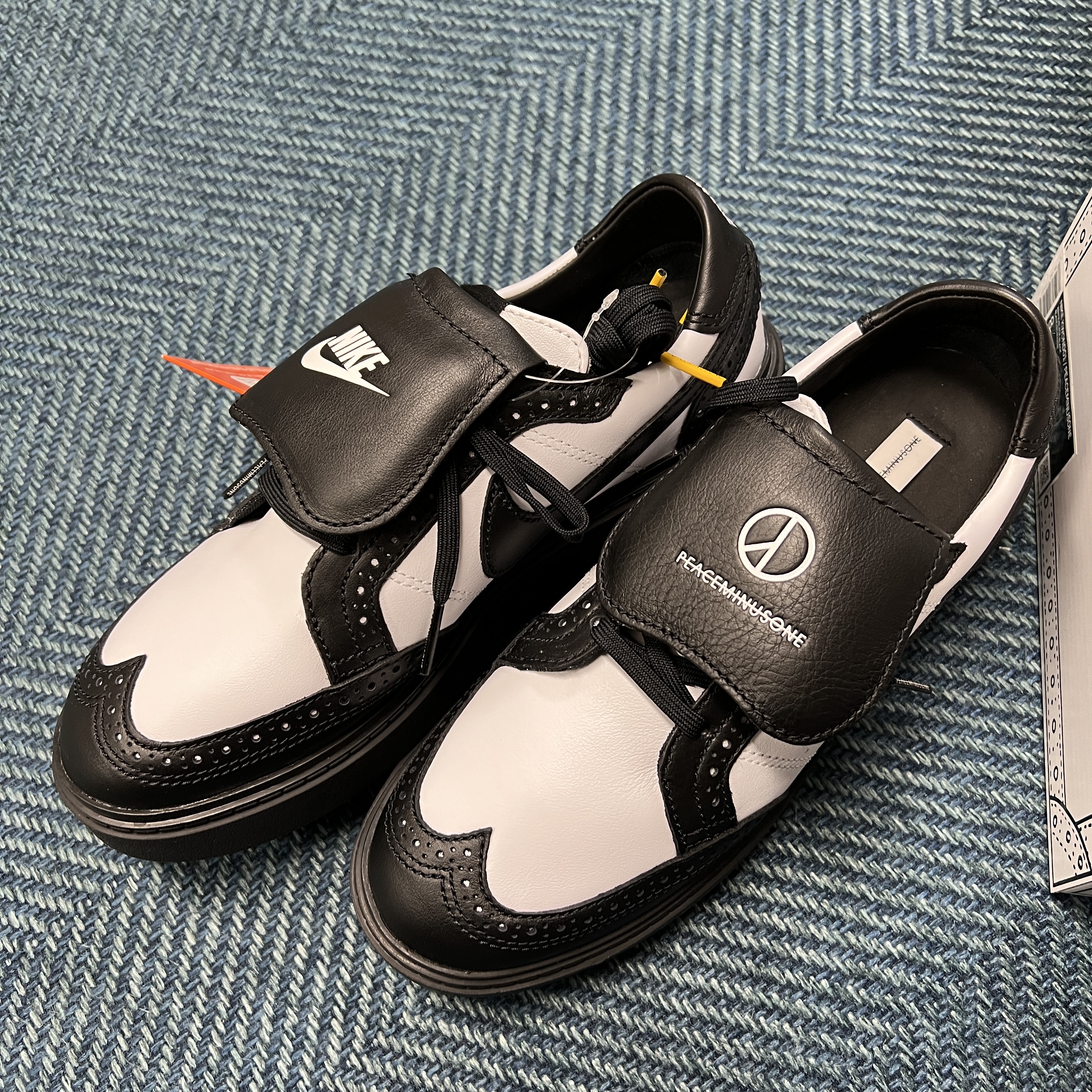 Nike x Peaceminusone Kwondo1 Black and White 착용 스타일