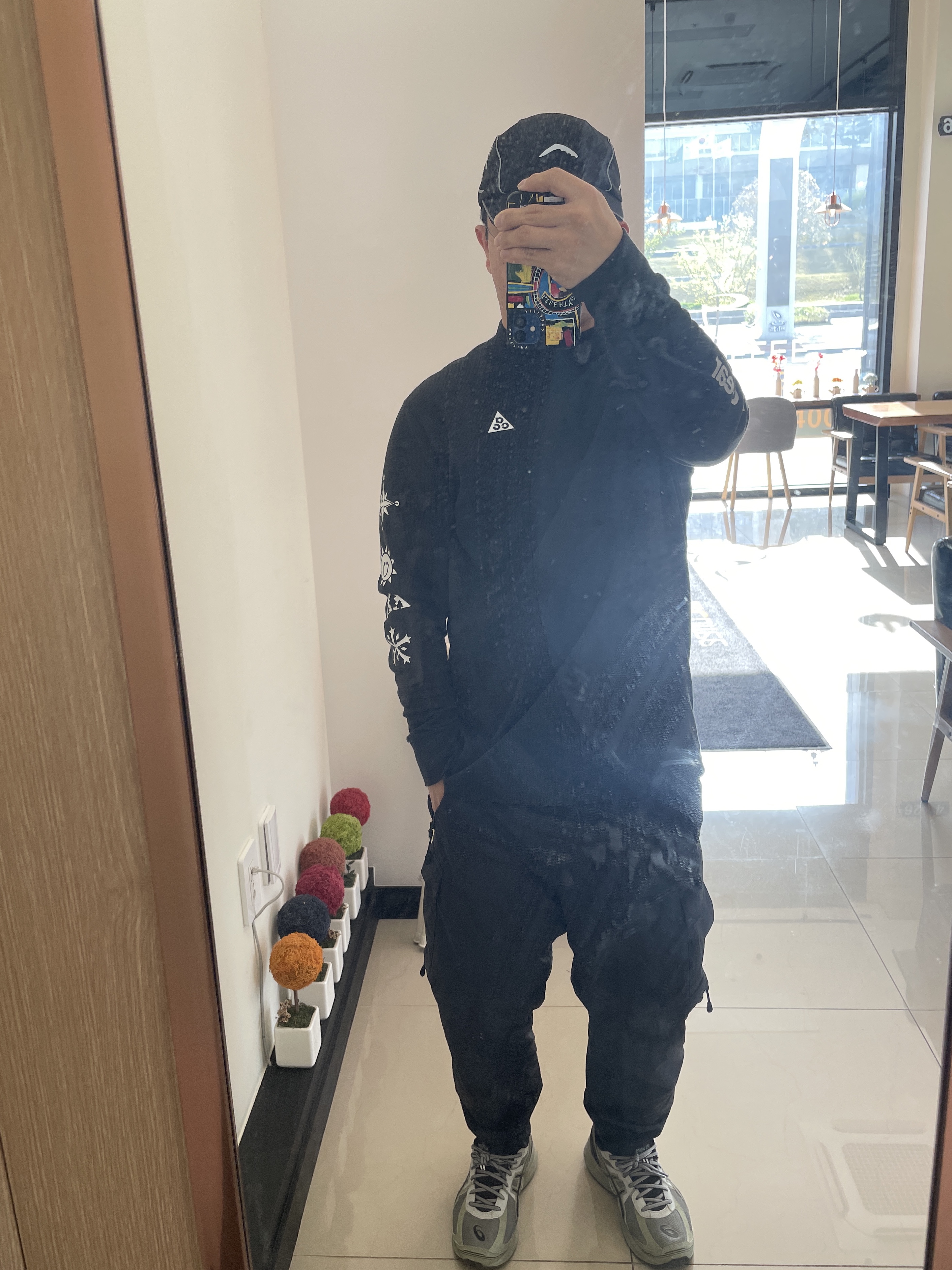 Asics Jog 100 S Sheet Rock - 2E Wide, Darkr8m Studio x Hardhitters Refelective Running Cap Black 착용 스타일