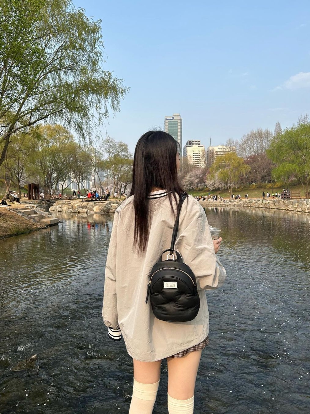 Nieeh 1996 Oversize Fit Gray 착용 스타일 - 2