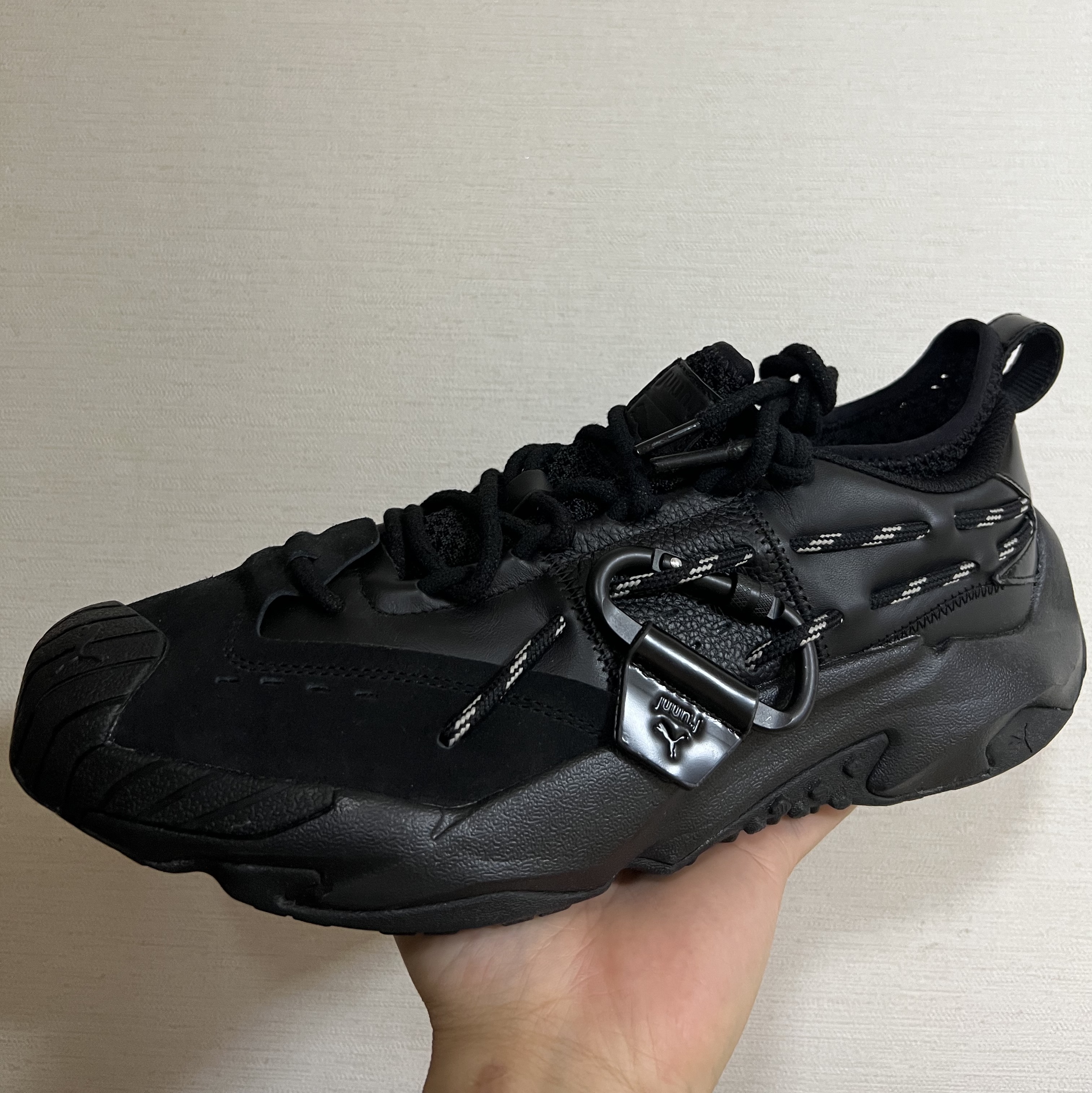 Puma x Juun.J Plexus Black 착용 스타일