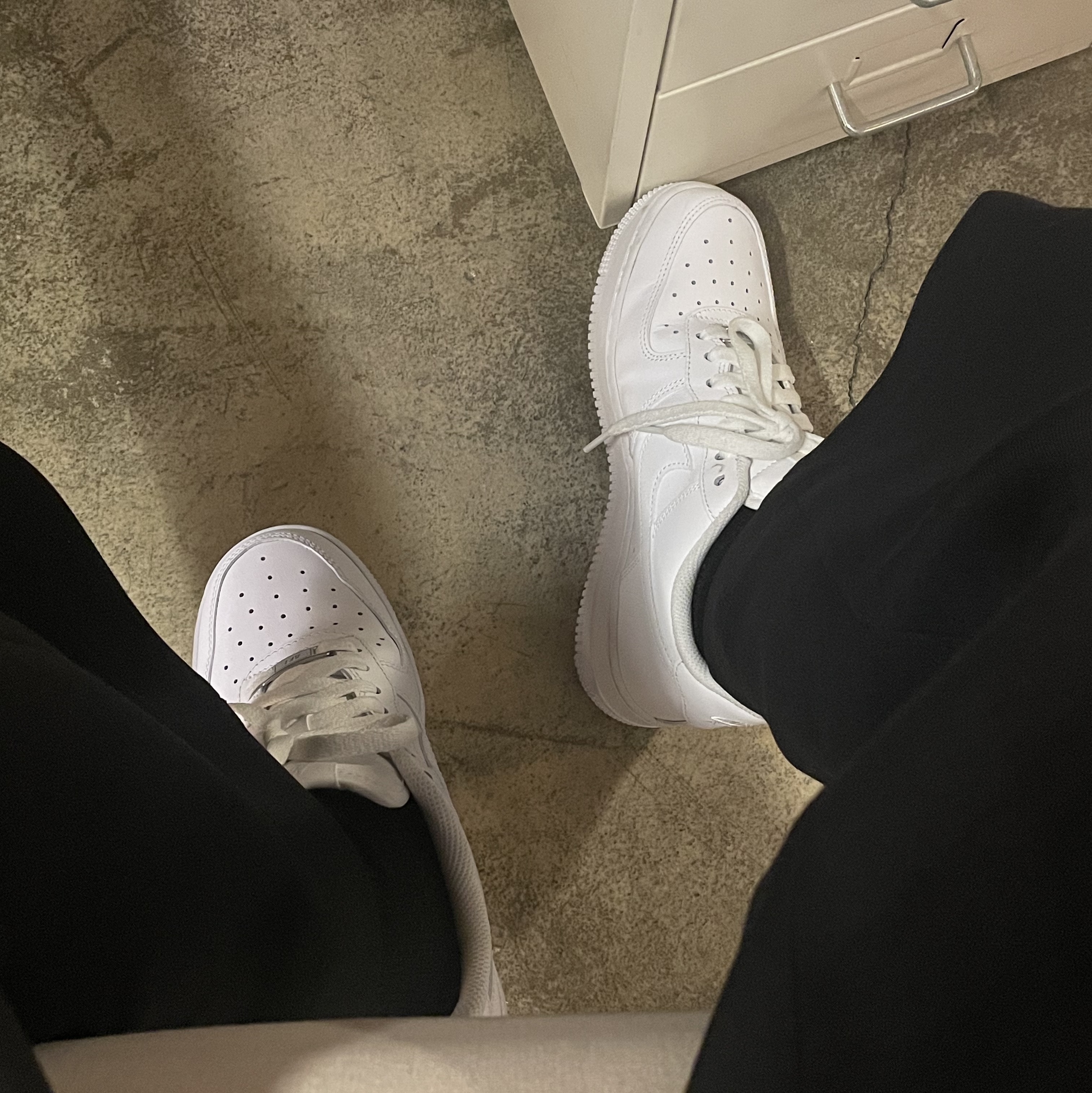(W) Nike Air Force 1 '07 Low White 착용 스타일