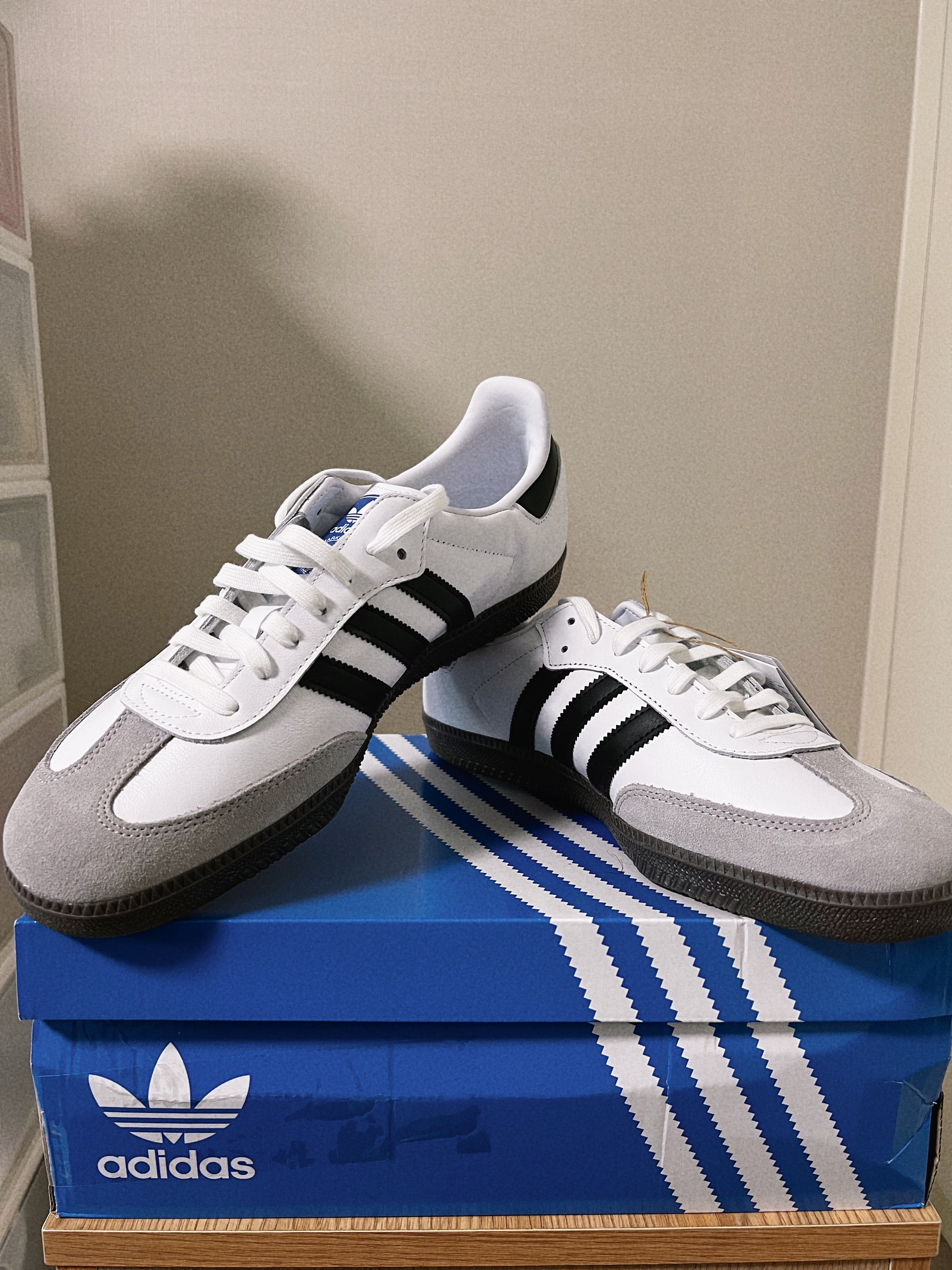 Adidas Samba Vegan White Black 착용 스타일 - 3