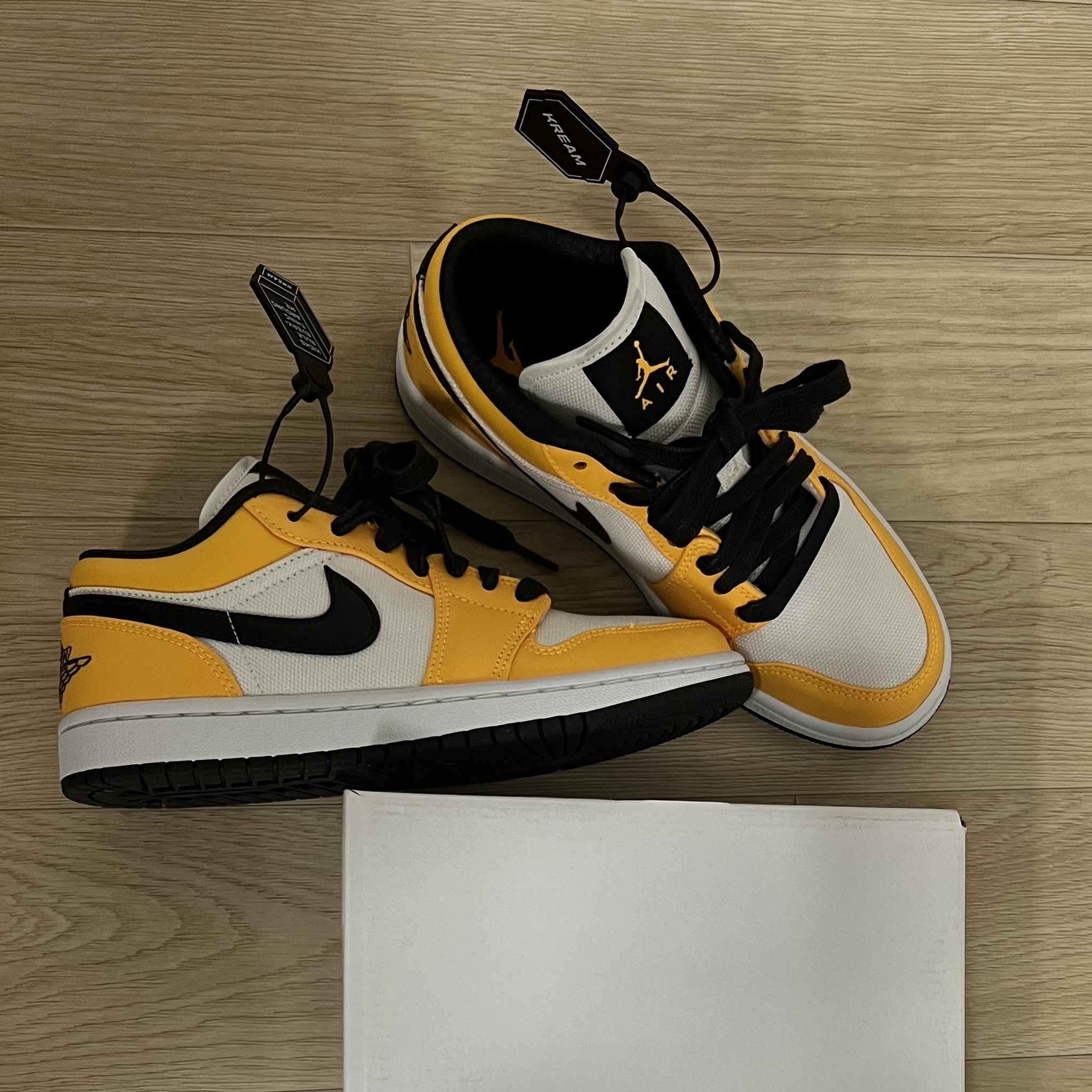 (W) Jordan 1 Low SE Laser Orange 착용 스타일