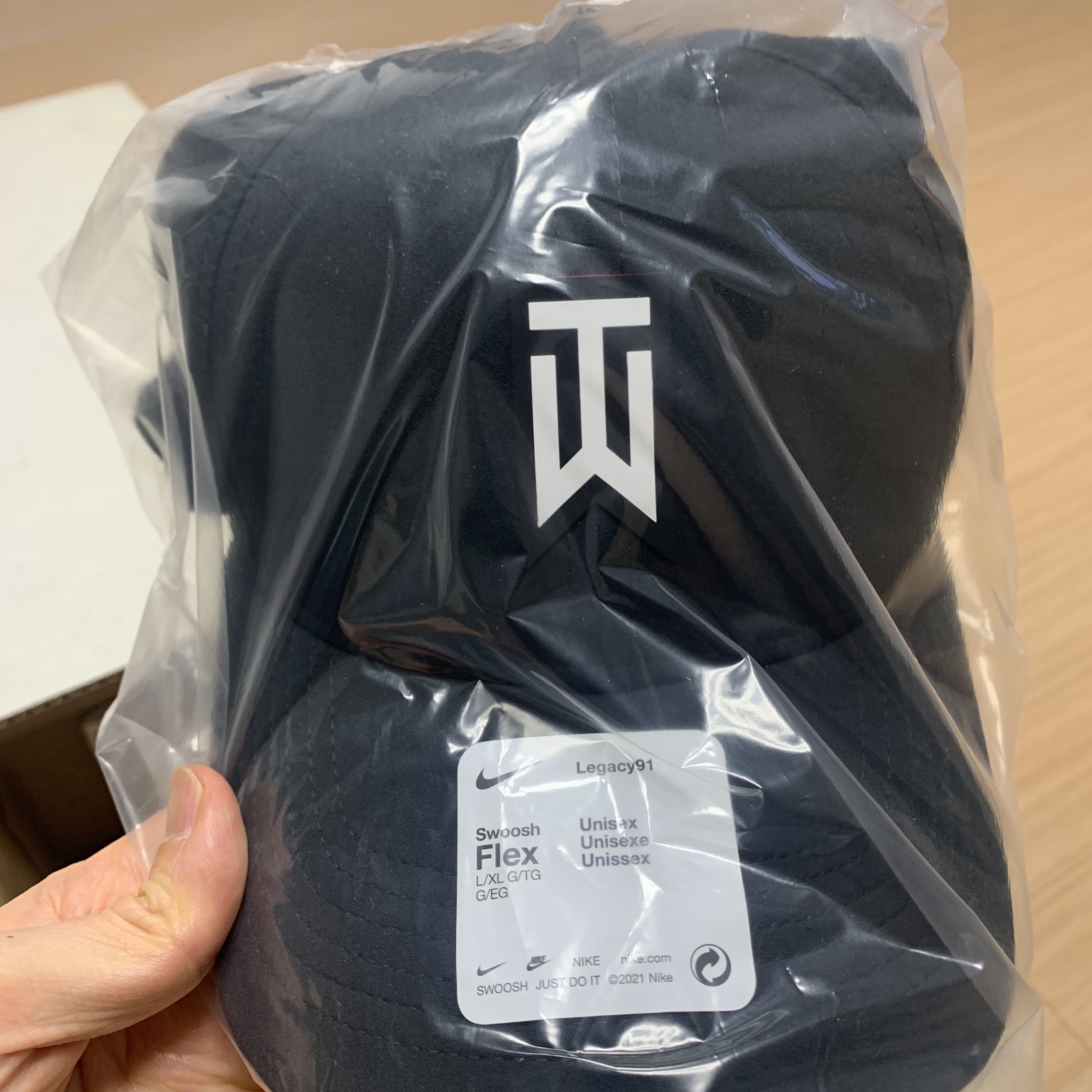 Malbon Golf x Nike Dri-Fit Tiger Woods Legacy 91 Cap Black White 착용 스타일 - 2