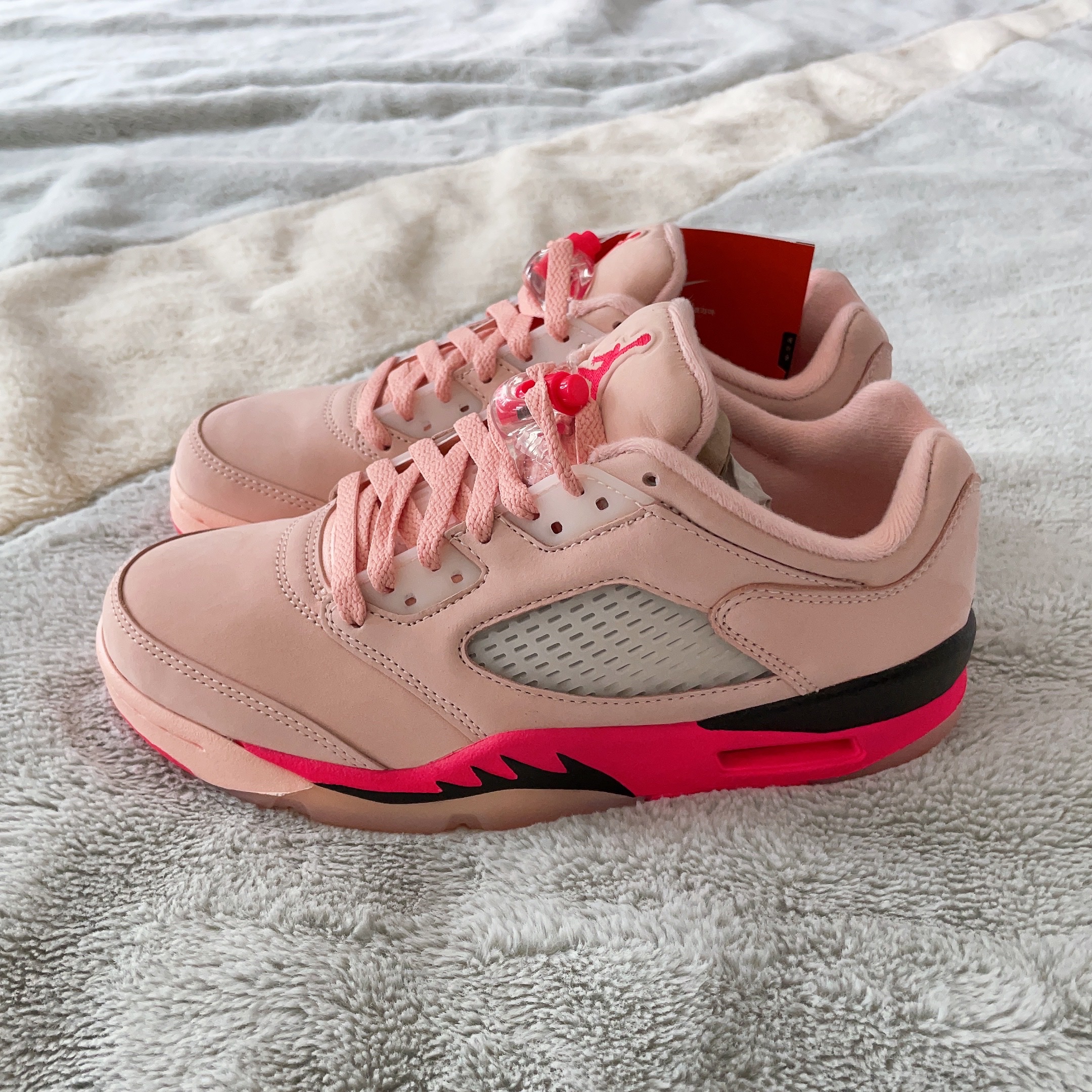 (W) Jordan 5 Retro Low Girls That Hoop 착용 스타일 - 1