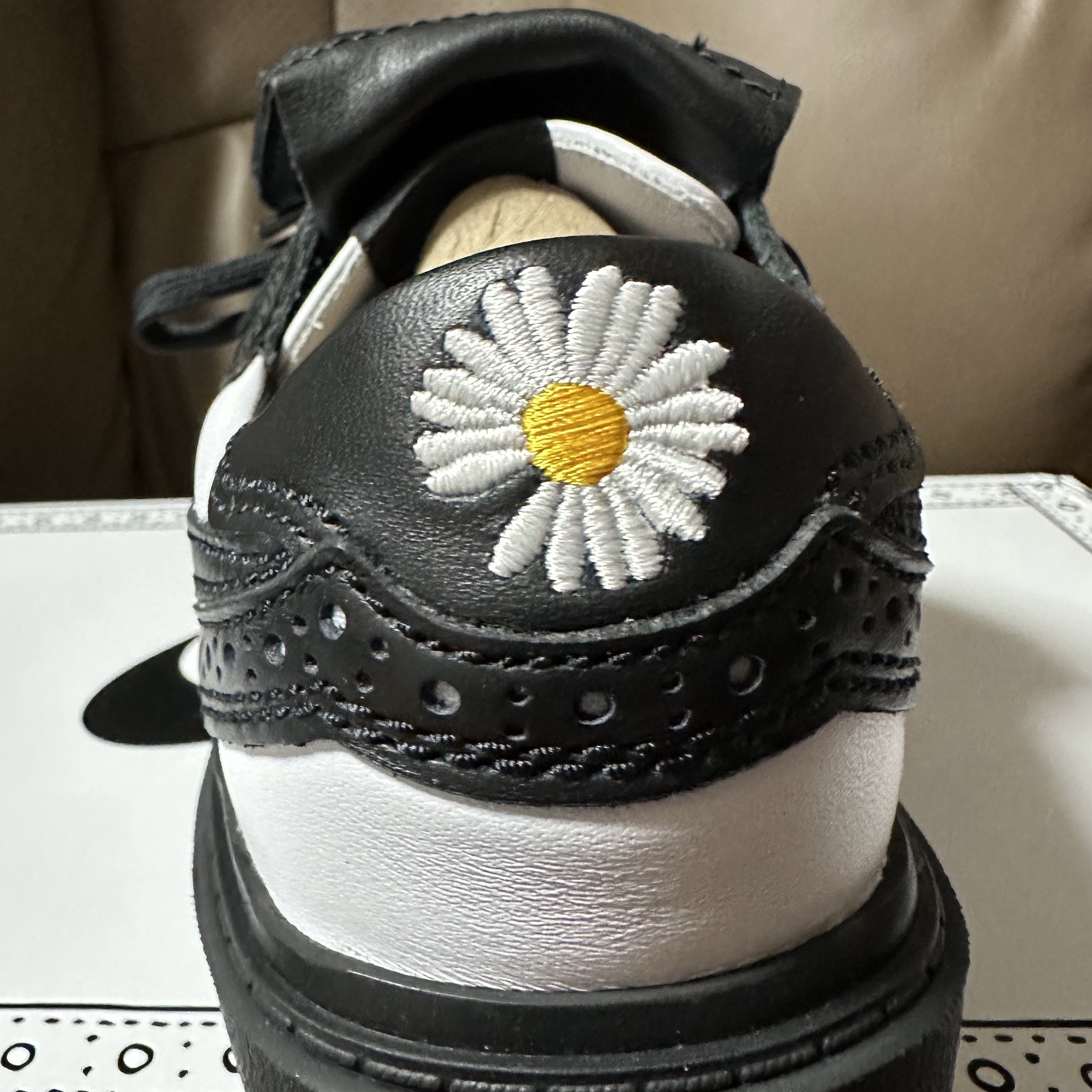 Nike x Peaceminusone Kwondo1 Black and White 착용 스타일 - 2
