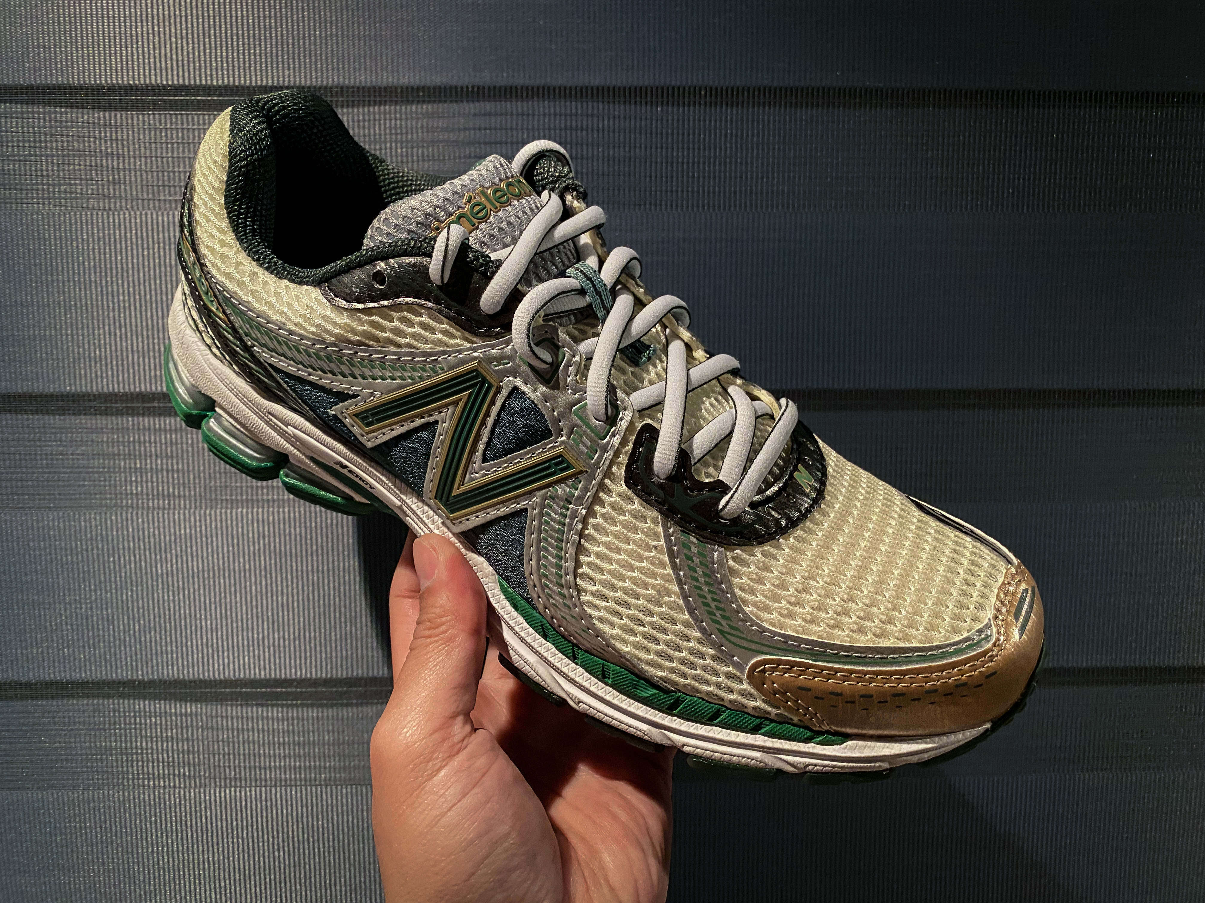 New Balance x Aime Leon Dore 860v2 Green 착용 스타일
