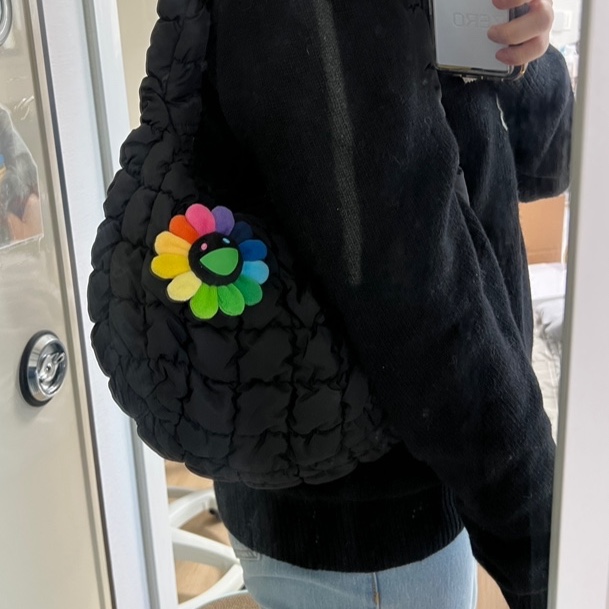 COS Quilted Mini Bag Black 착용 스타일