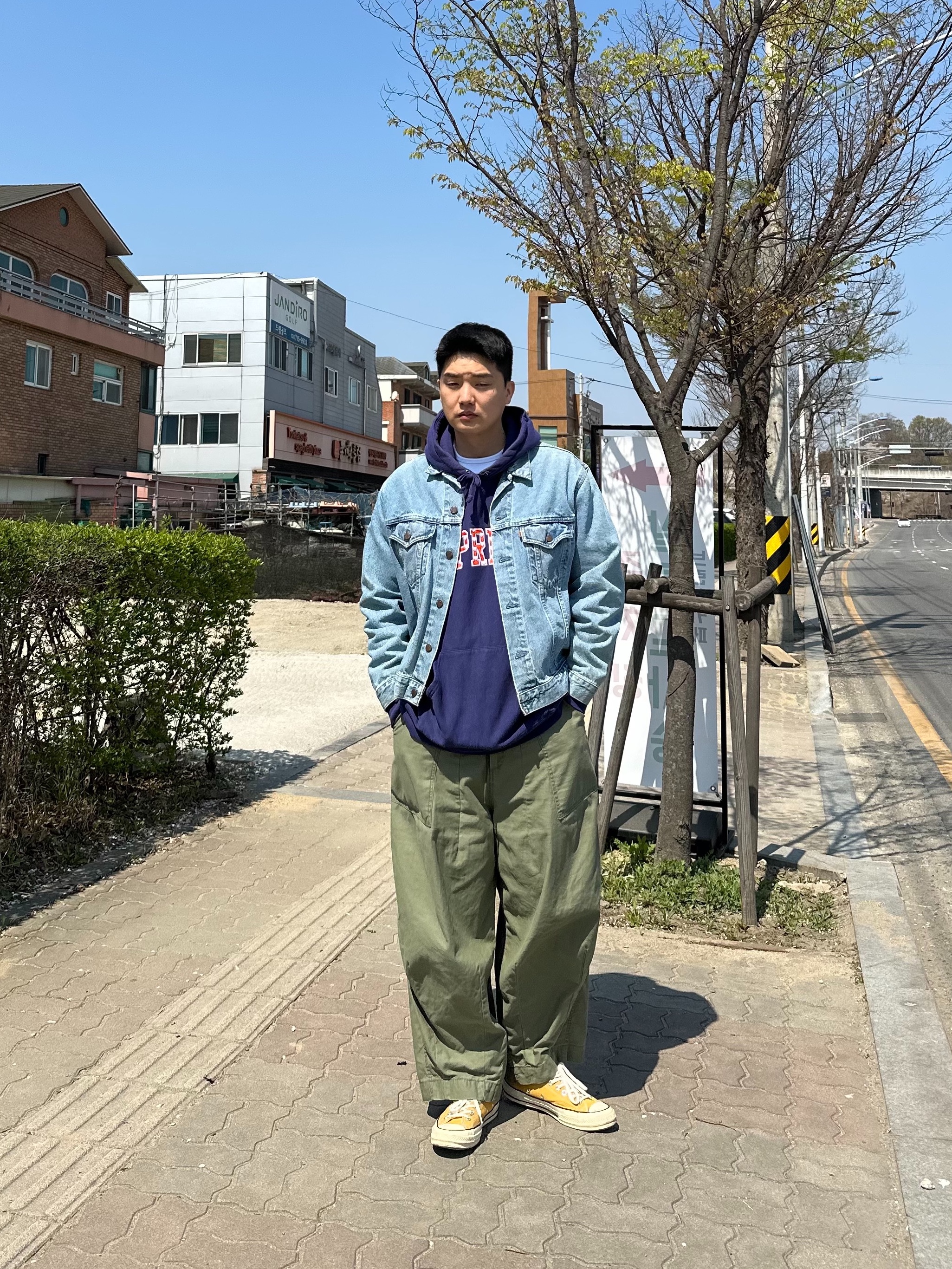 Supreme Hearts Arc Hooded Sweatshirt Washed Navy - 21SS, Needles H.D. Fatigue Pants Olive 착용 스타일 - 1