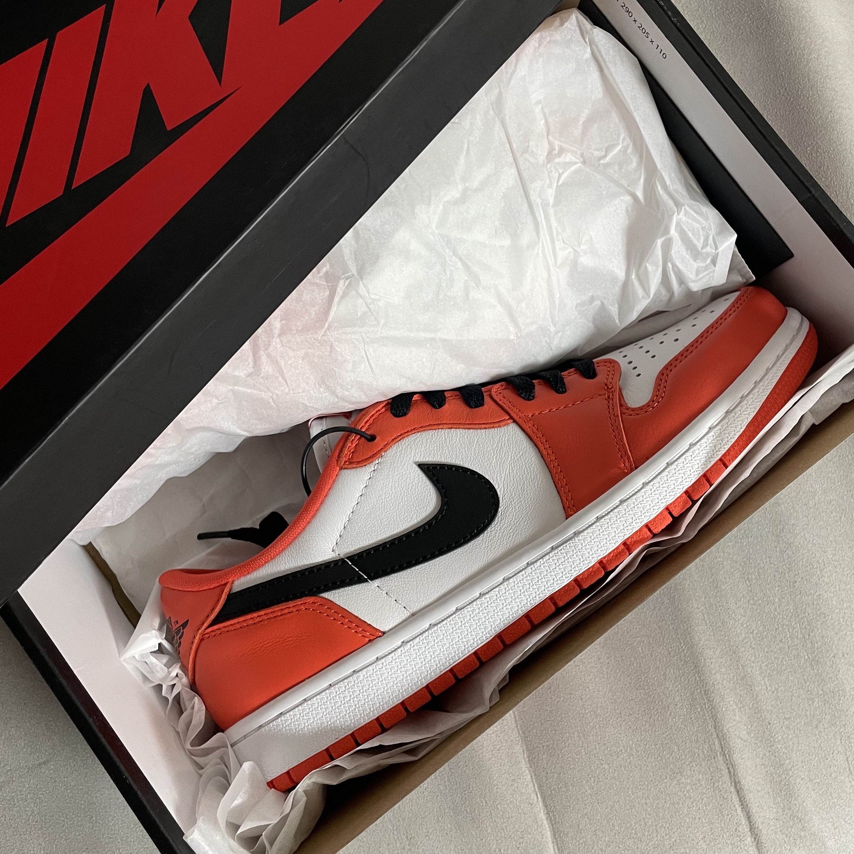 Jordan 1 Low OG Starfish 착용 스타일