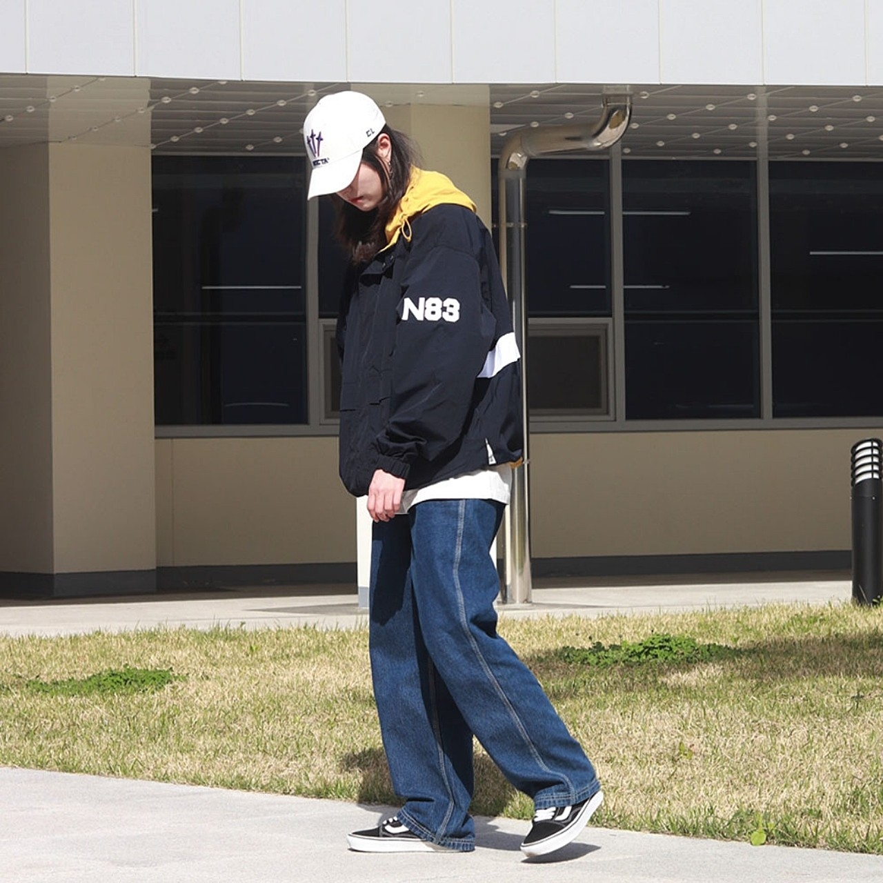 Nike x Drake Nocta NRG LU L91 Cap White, Vans ComfyCush Old Skool Black True white 착용 스타일 - 1