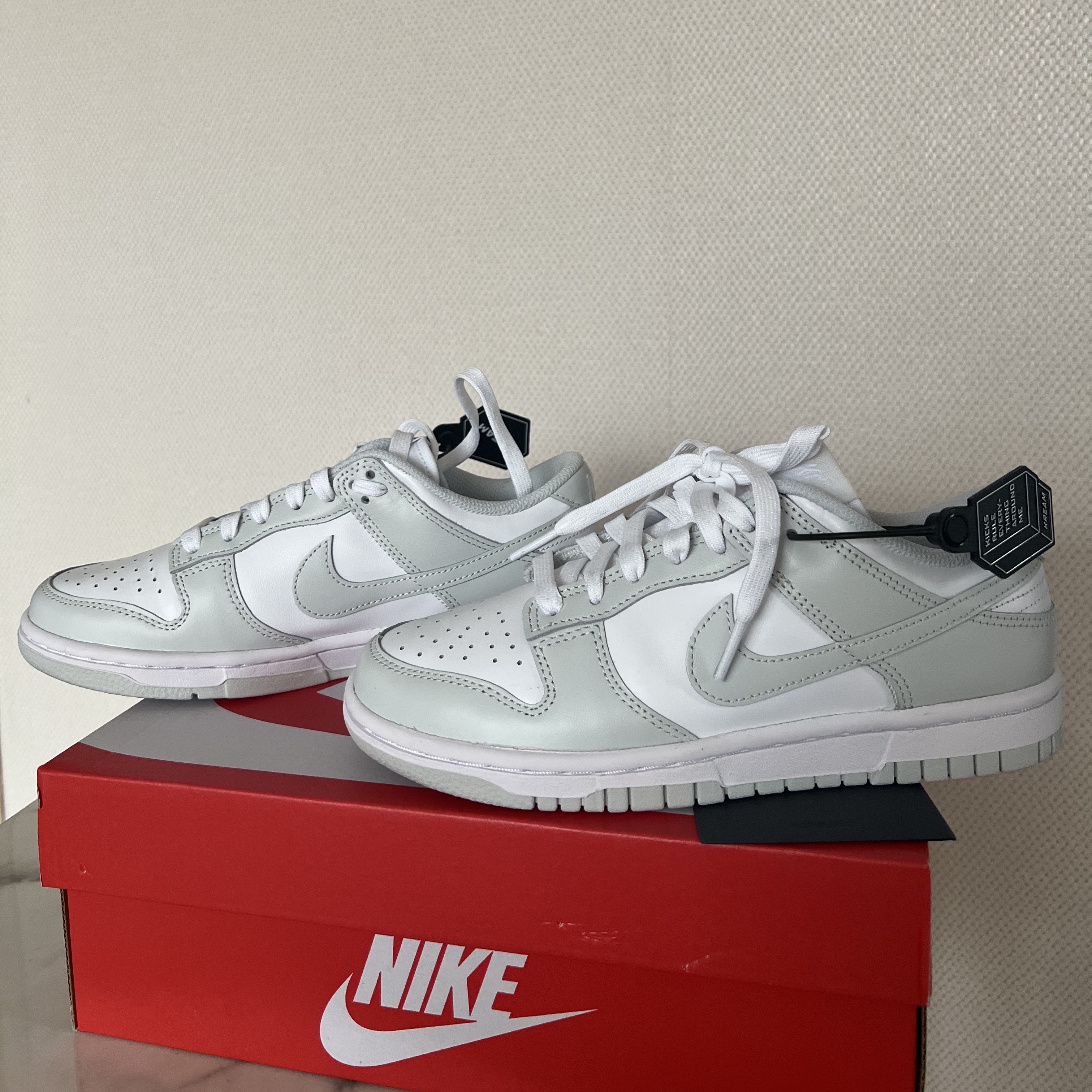 Nike Dunk Low Retro Grey Fog 착용 스타일