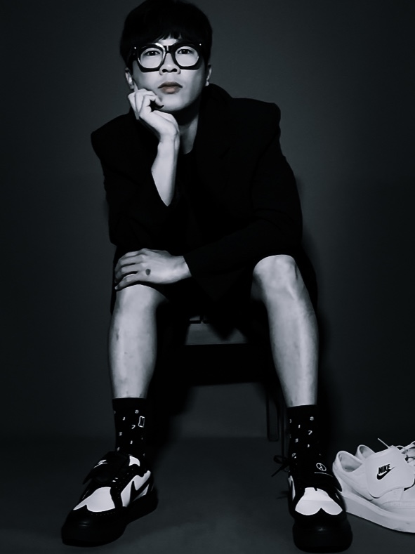Nike x Peaceminusone Kwondo1 Black and White 착용 스타일 - 1