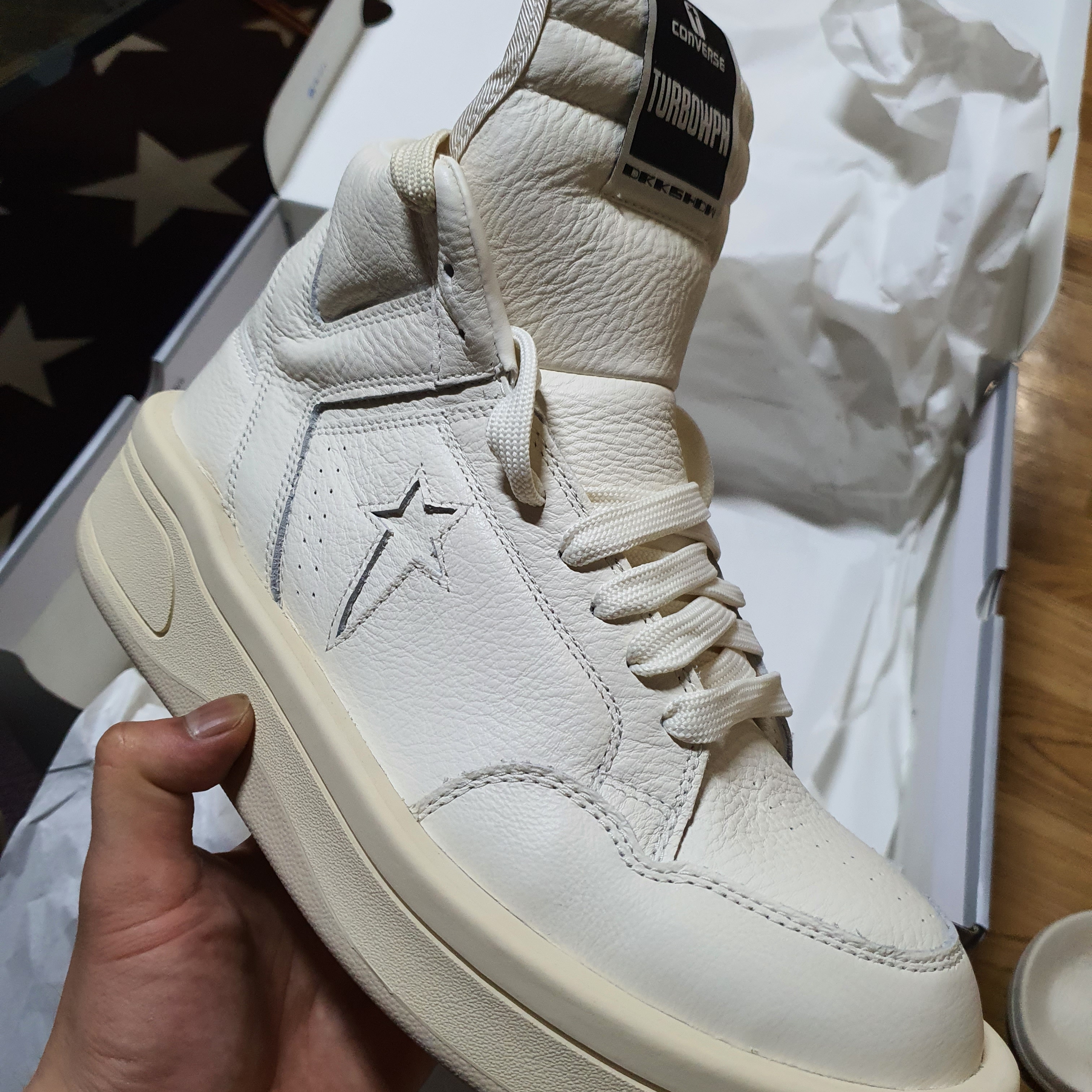 Converse x Drkshdw Turbowpn Egret 착용 스타일