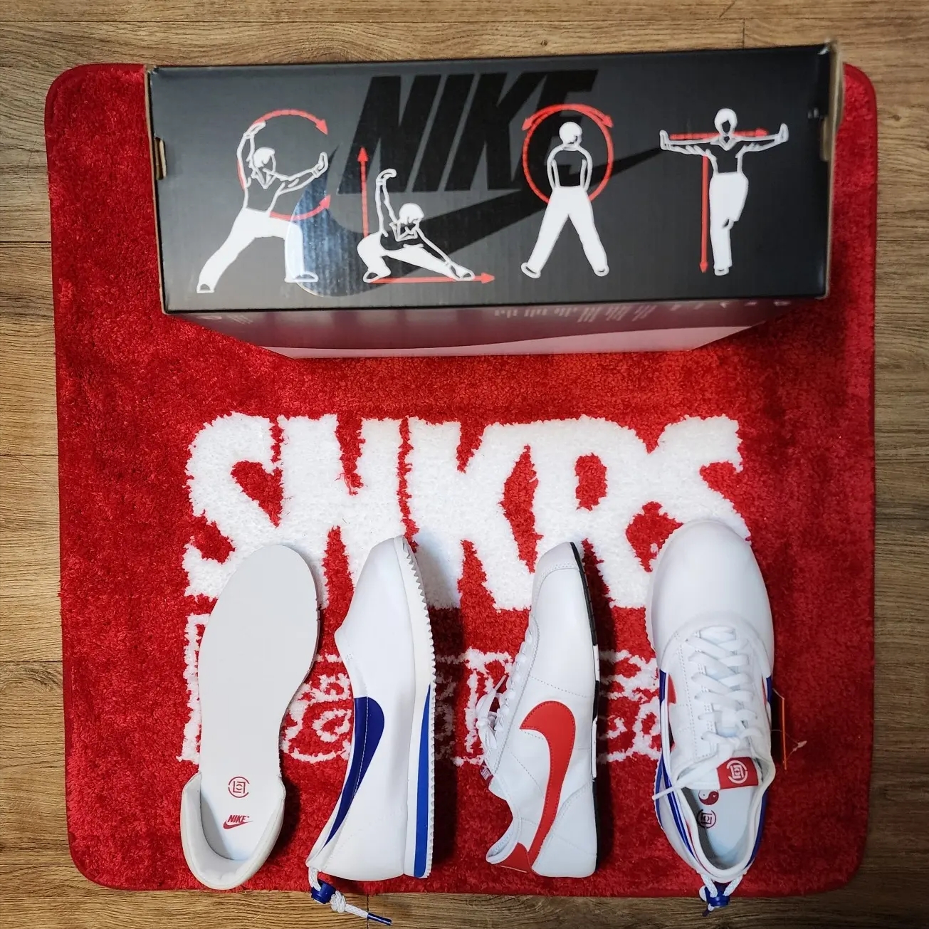Nike x Clot Cortez SP White and Game Royal 착용 스타일 - 1
