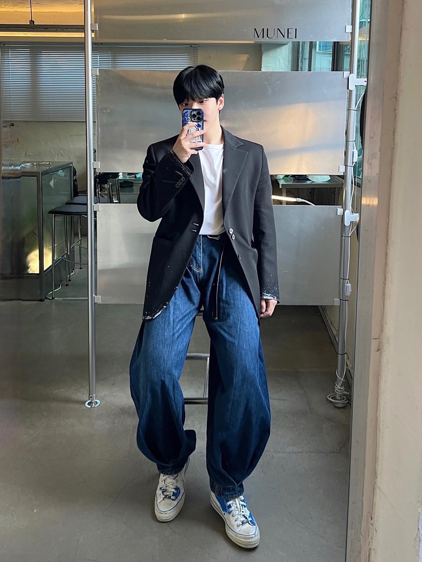 Zara x Ader Error Wide Leg Jeans Blue, Ader Error Splash Blazer Noir 착용 스타일 - 1