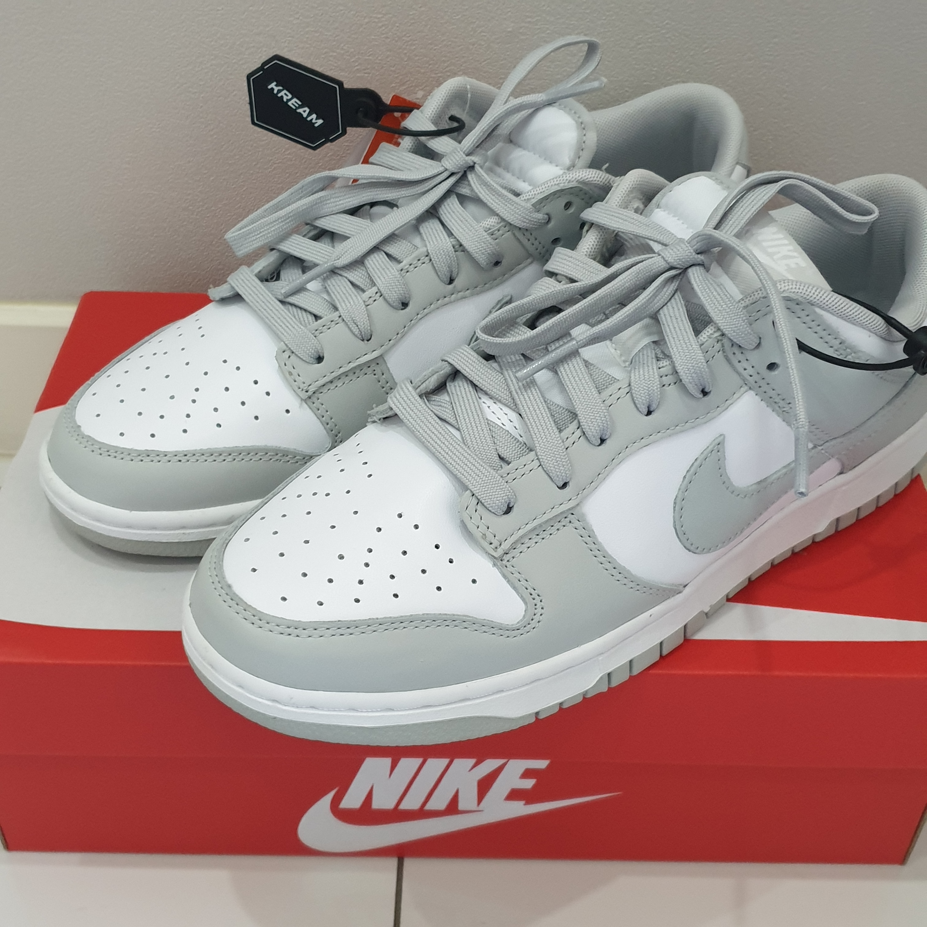 Nike Dunk Low Retro Grey Fog 착용 스타일 - 1