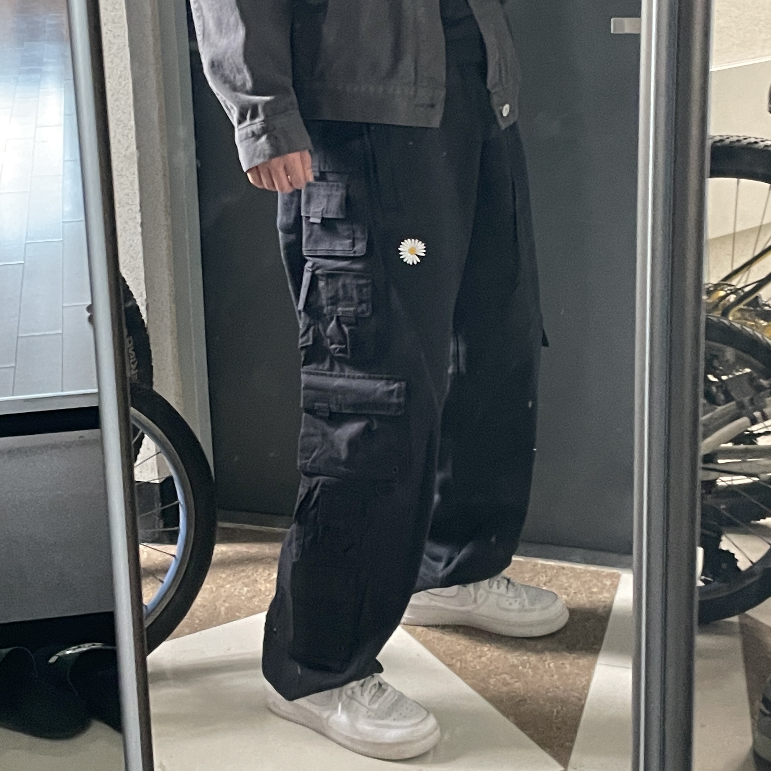 Nike x Peaceminusone Wide Pants Black (DR0096-010) 착용 스타일