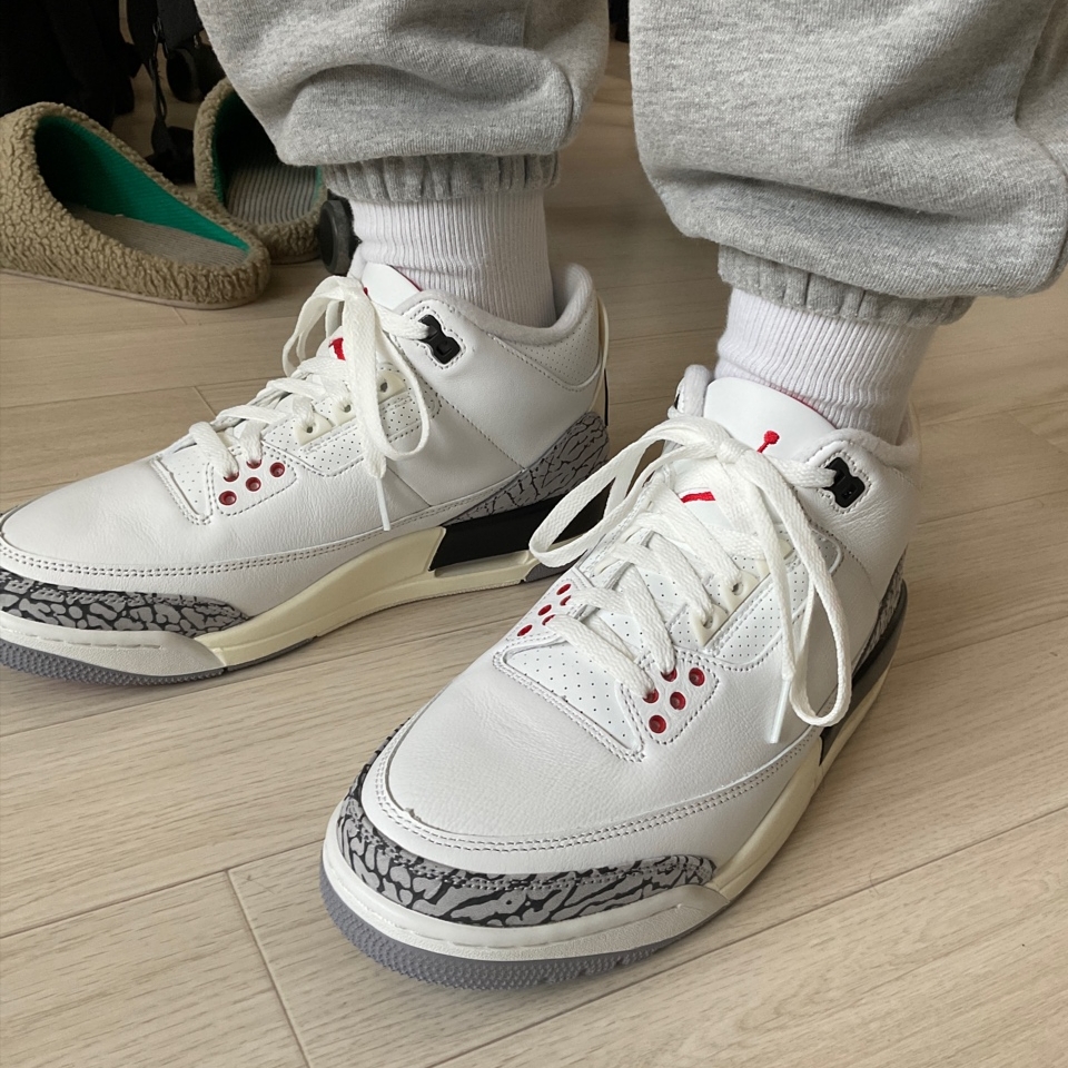 Jordan 3 Retro White Cement Reimagined 착용 스타일