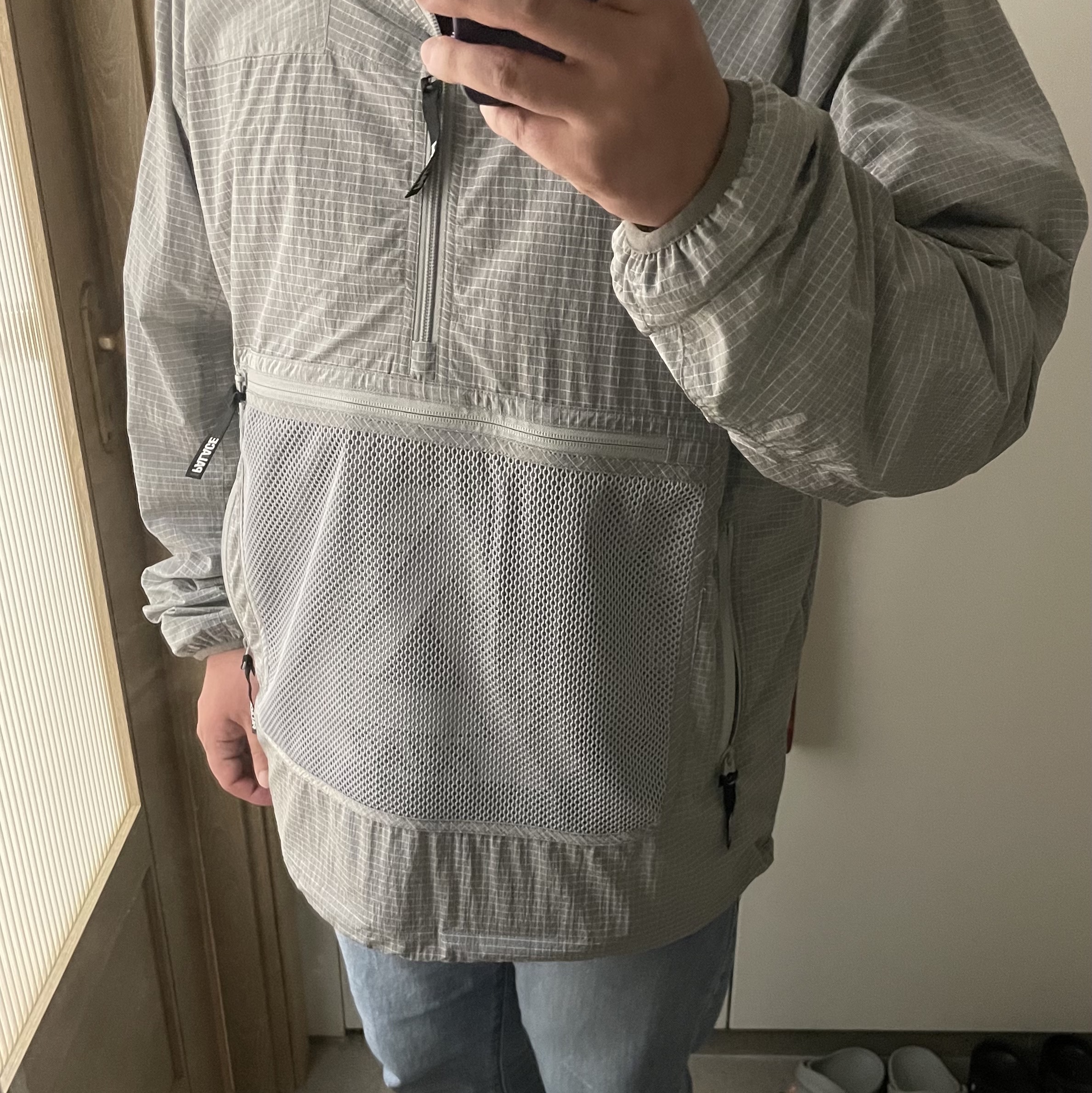 Palace Mesh Pocket Shell Jacket Grey - 21SS 착용 스타일