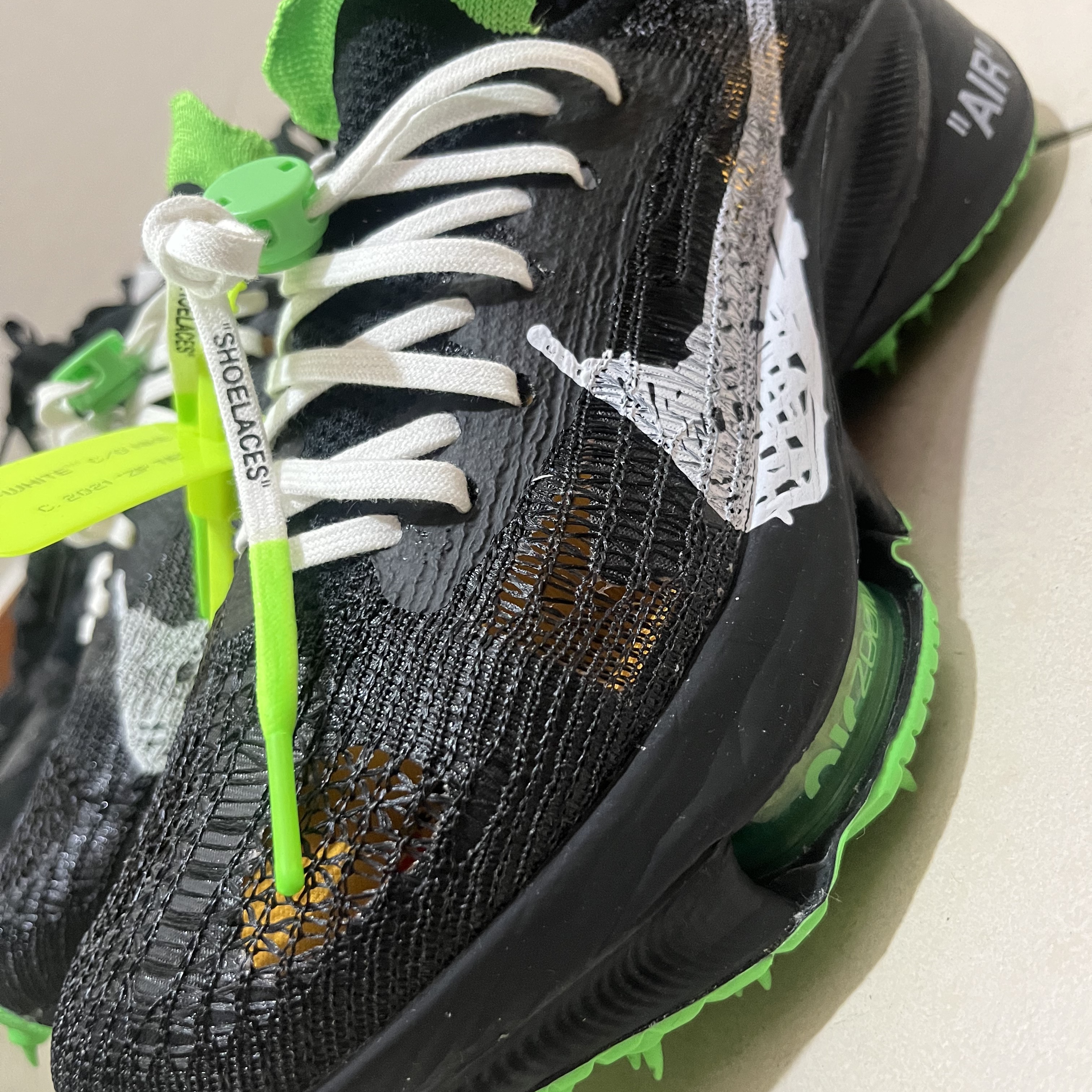 Nike x Off-White Air Zoom Tempo Next% Black, Nike x Peaceminusone Wide Pants Black (DR0096-010) 착용 스타일 - 2