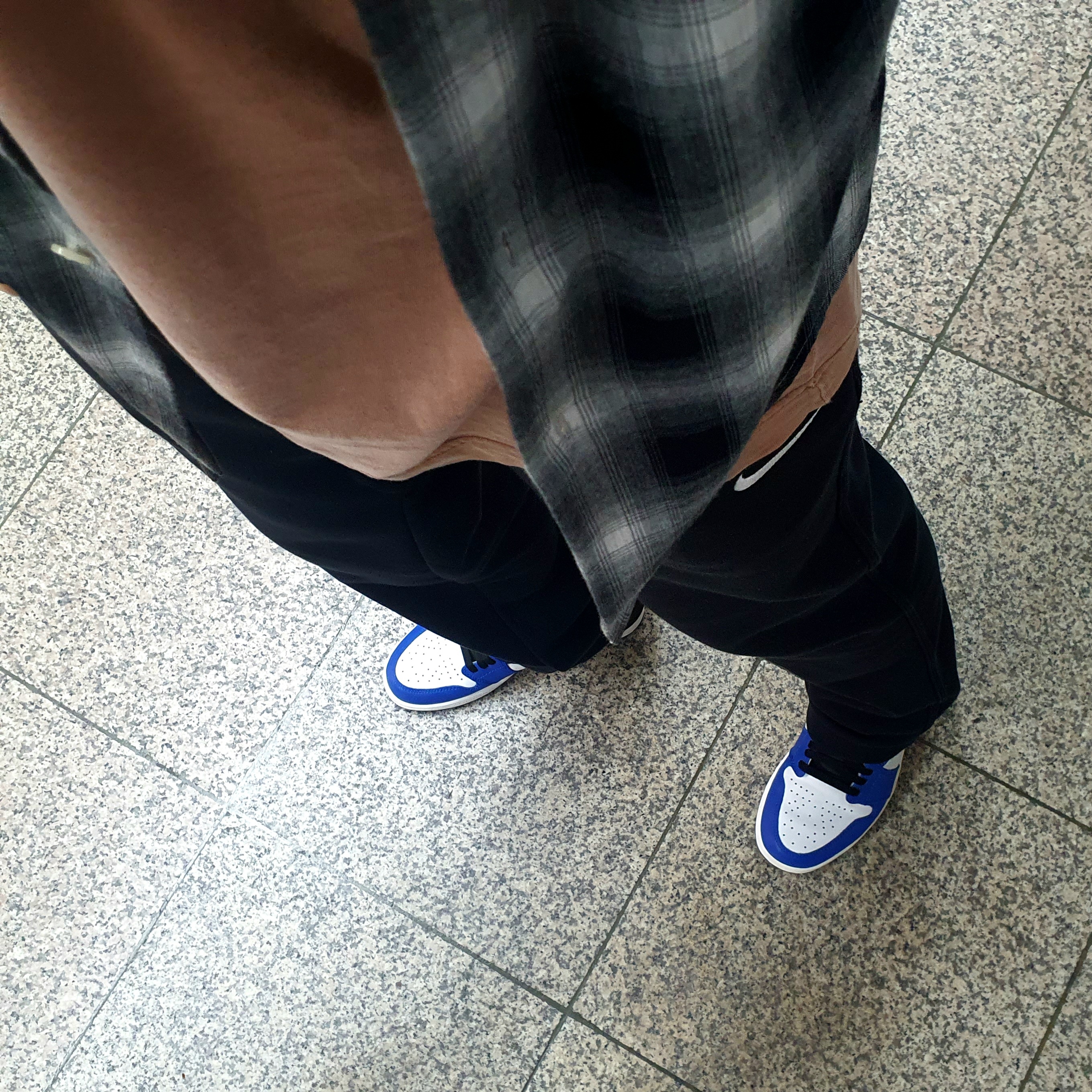 Jordan 1 Retro High Game Royal 착용 스타일 - 2
