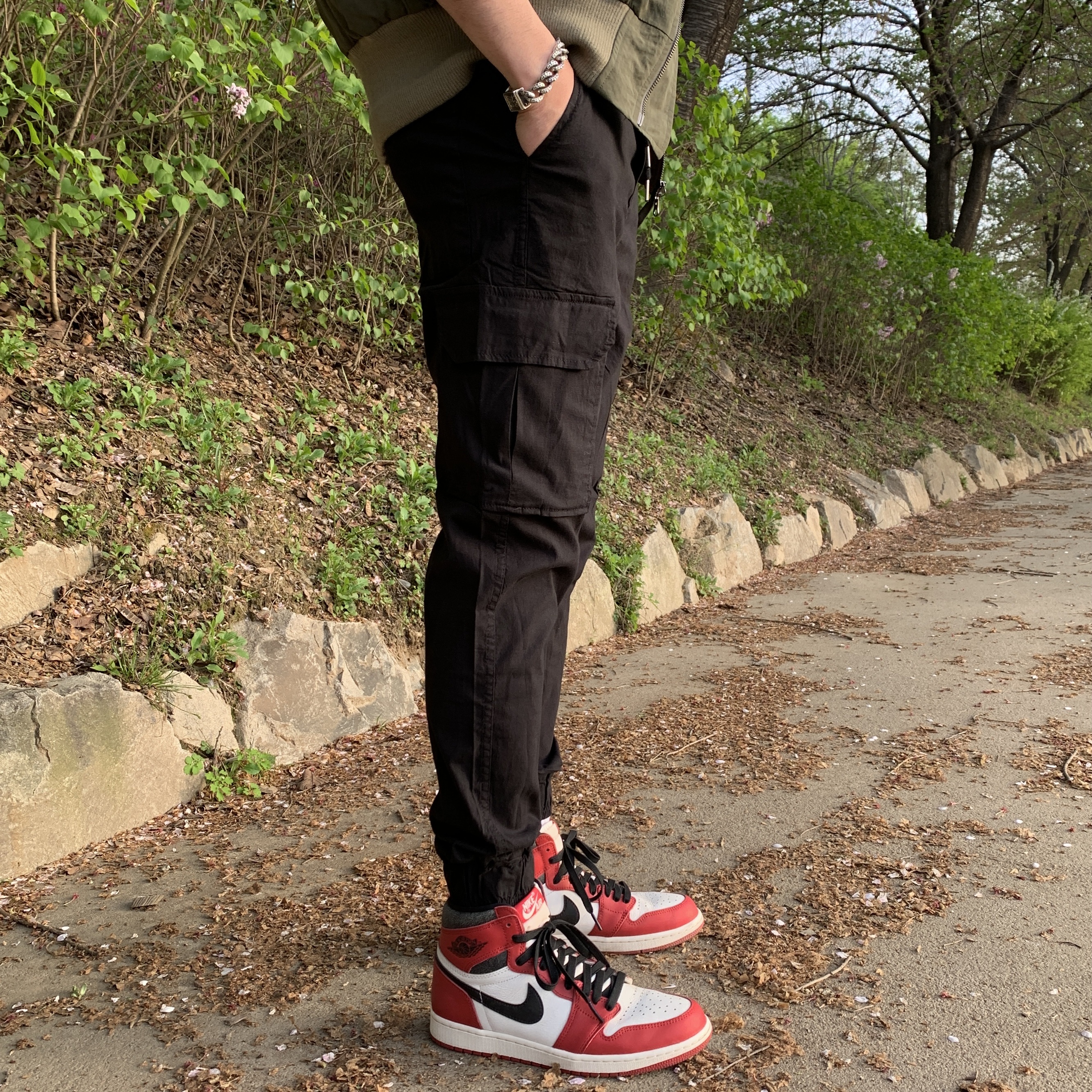 Jordan 1 Retro High OG Chicago 2022 착용 스타일 - 2