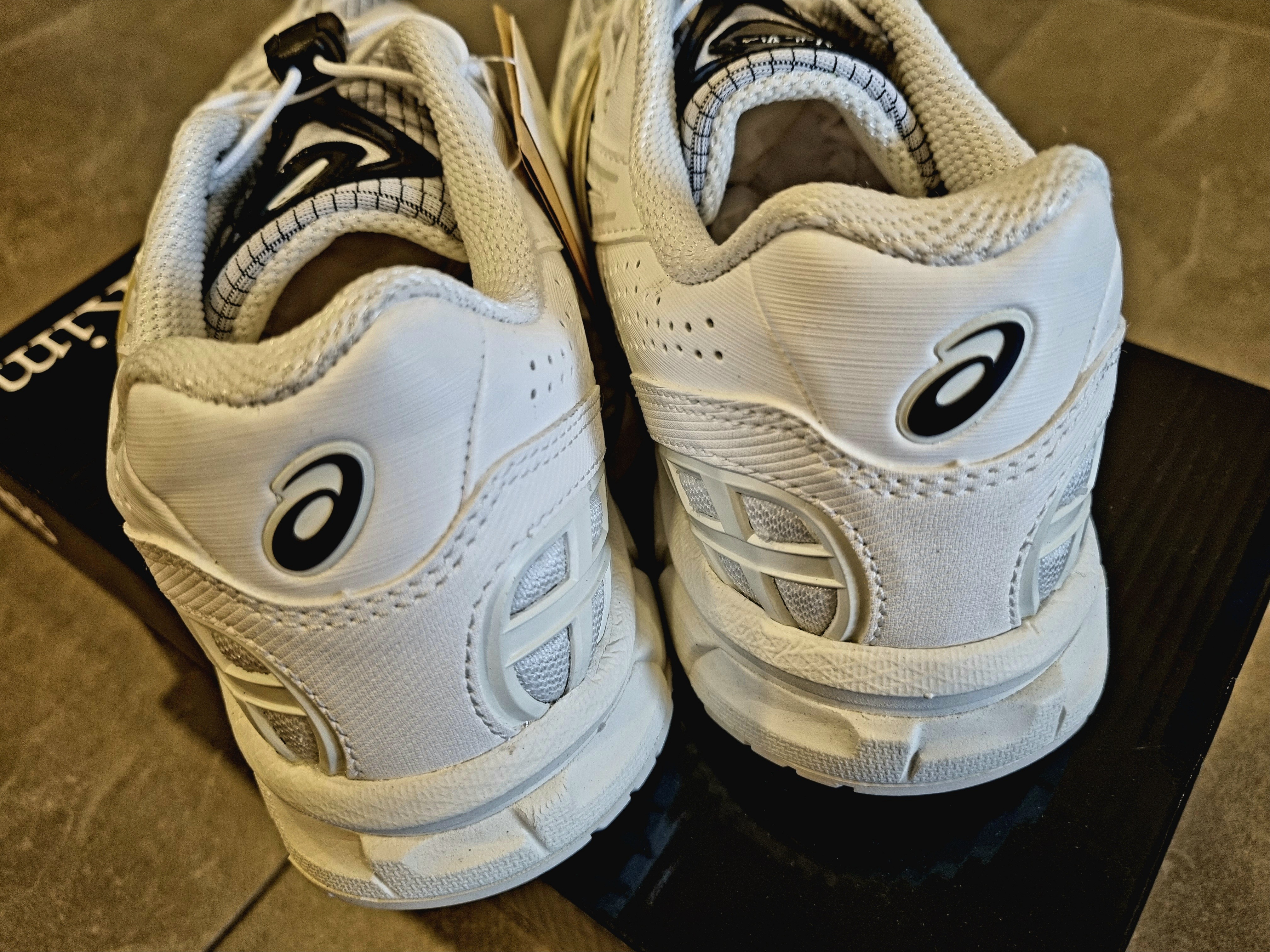 (W) Asics x Matin Kim Gel-Sonoma 15-50 Glacier Grey White 착용 스타일 - 3