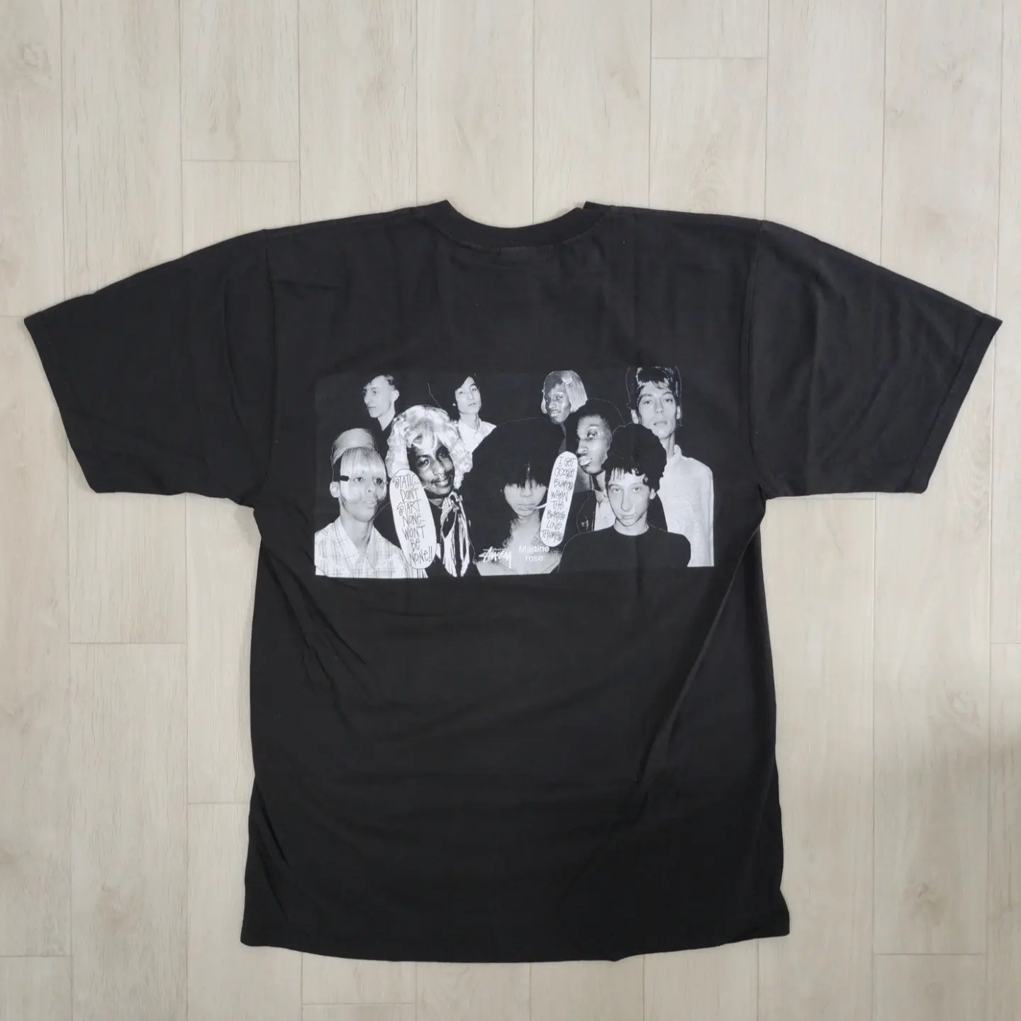 Stussy x Martine Rose Collage Pigment Dyed T-Shirt Black 착용 스타일 - 2