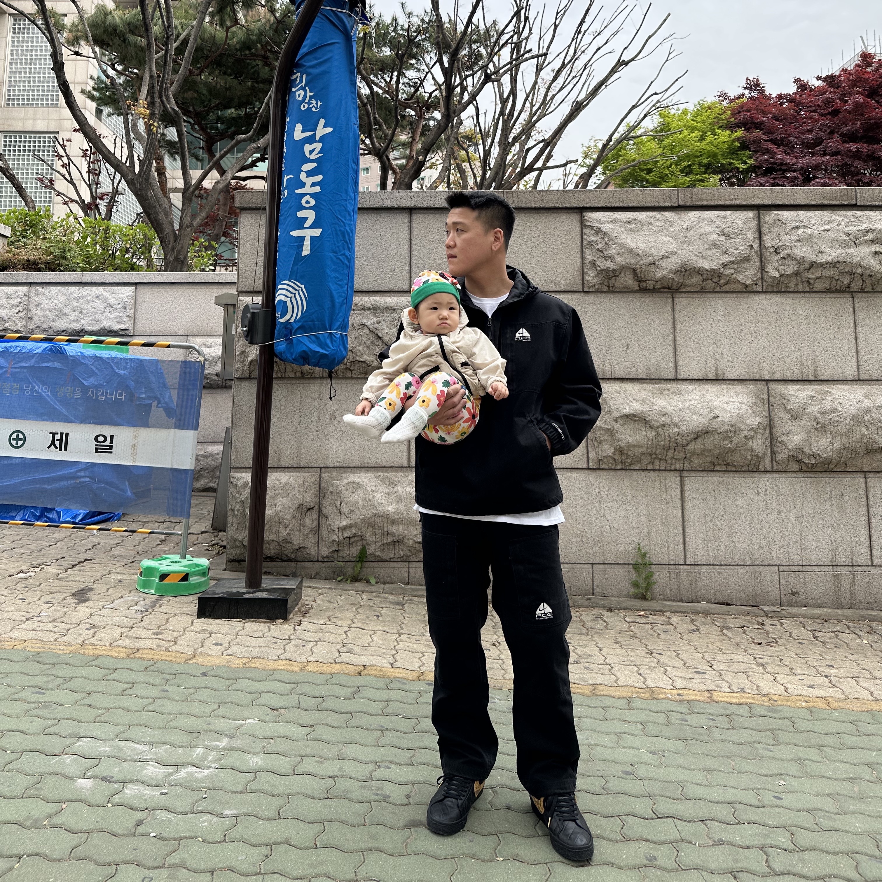 Supreme x Nike ACG Denim Pullover Black - 22FW, Supreme x Nike ACG Belted Denim Pants Black - 22FW 착용 스타일 - 1