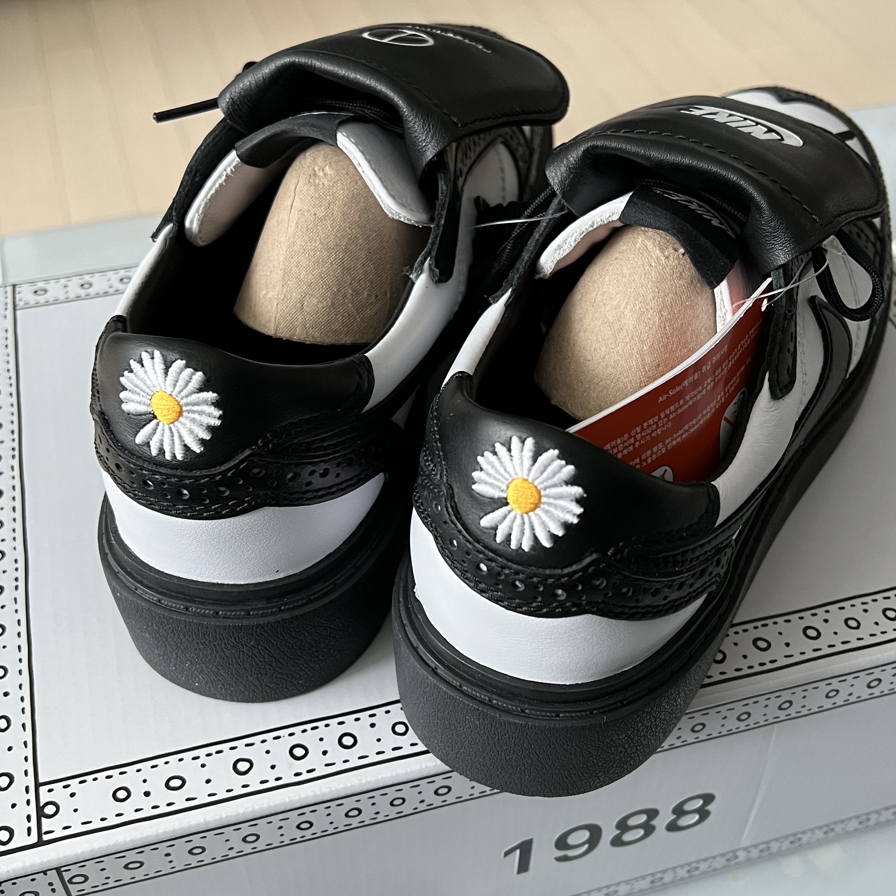 Nike x Peaceminusone Kwondo1 Black and White 착용 스타일