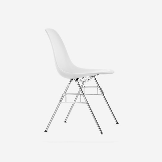 Vitra Eames Plastic Side Chair DSS-N White