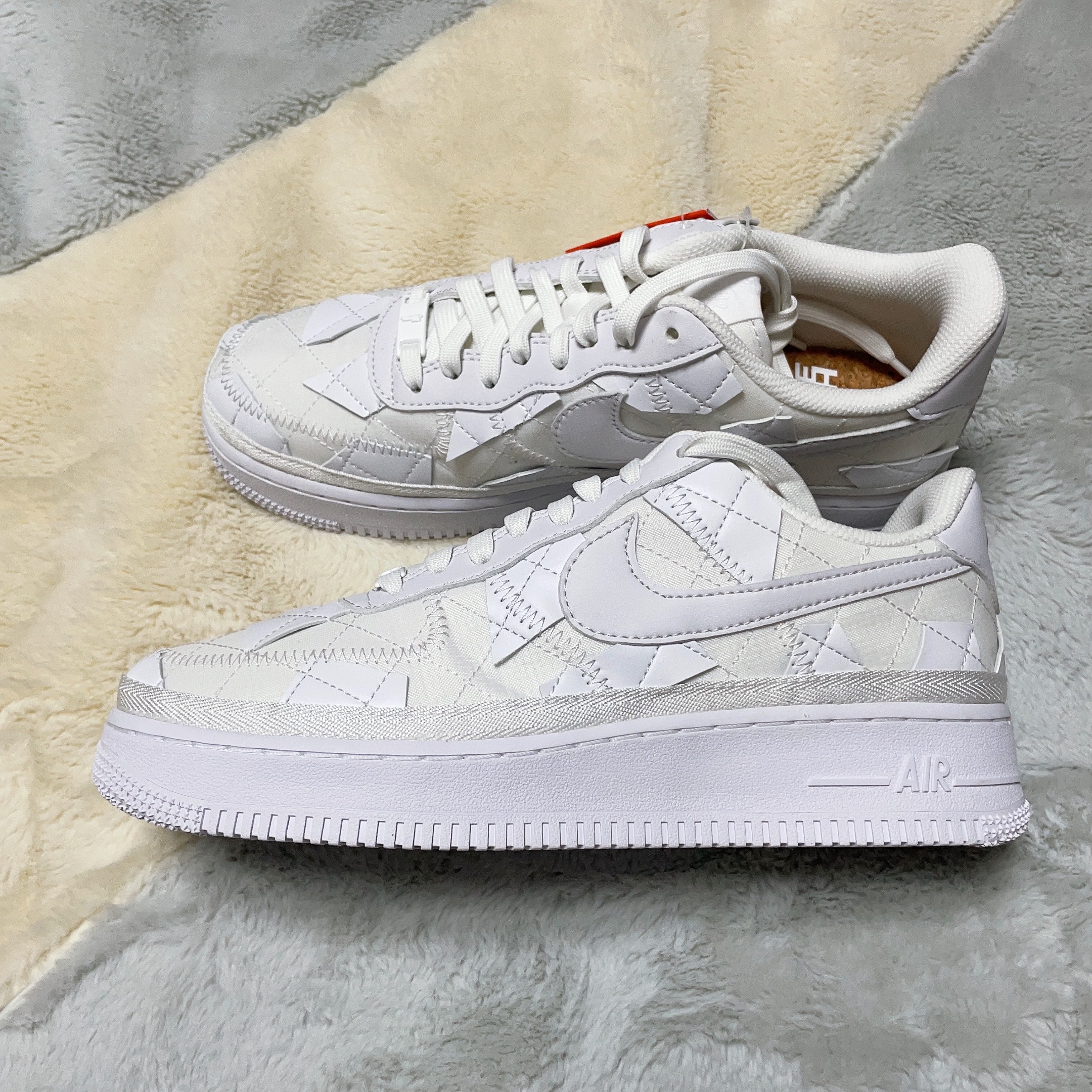 Nike x Billie Eilish Air Force 1 Low SP Triple White 착용 스타일 - 2