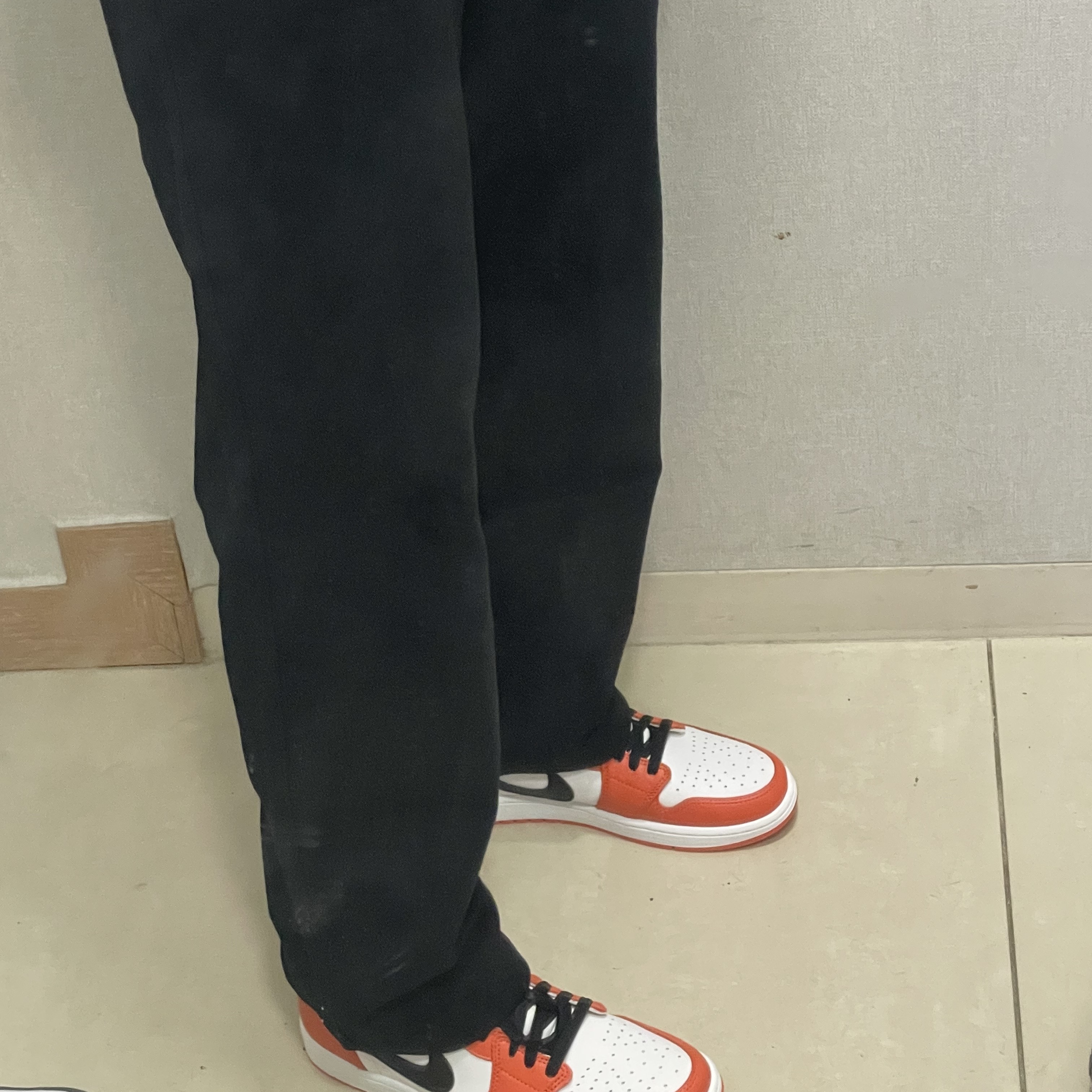 Jordan 1 Low OG Starfish 착용 스타일