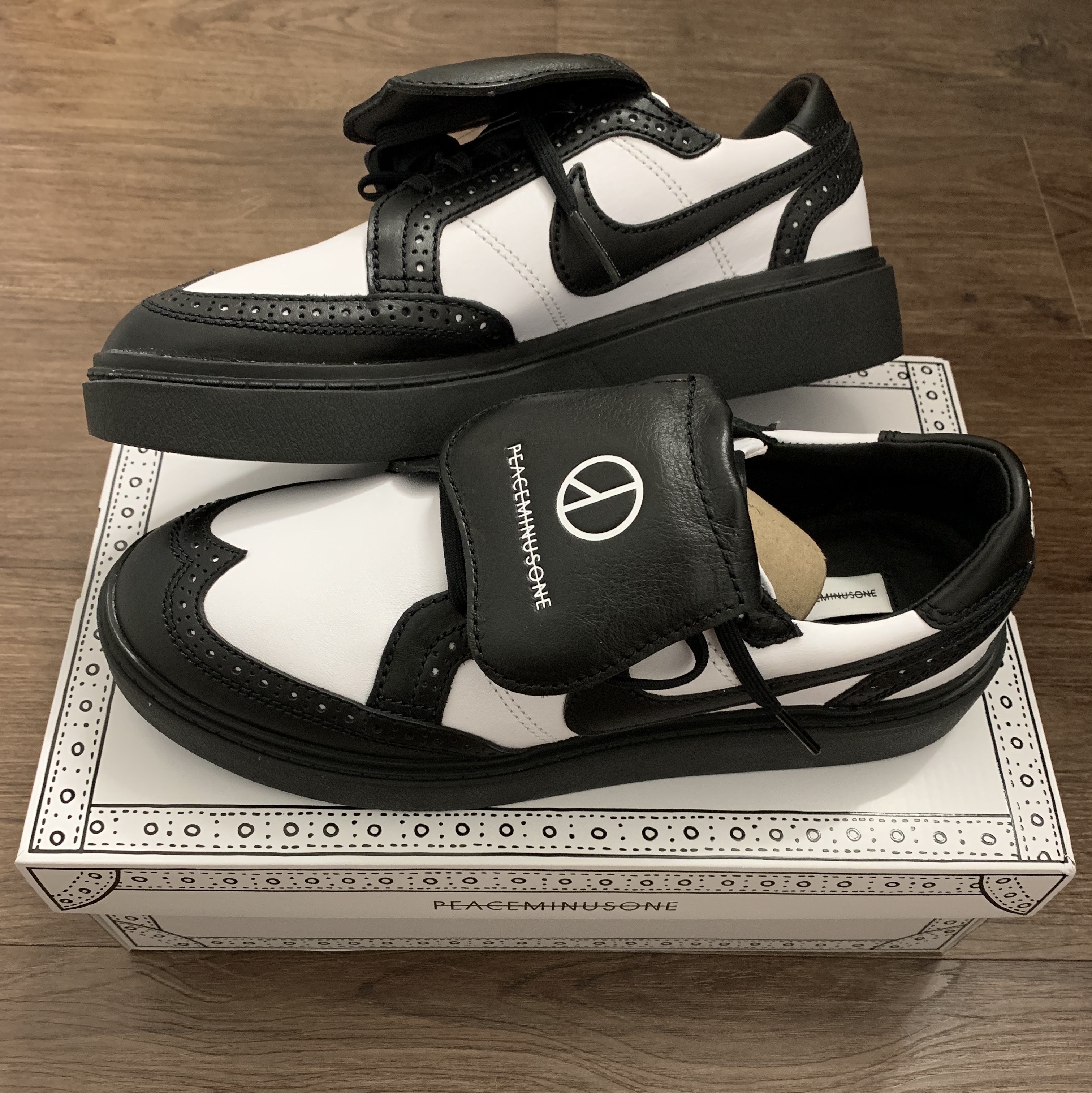 Nike x Peaceminusone Kwondo1 Black and White 착용 스타일