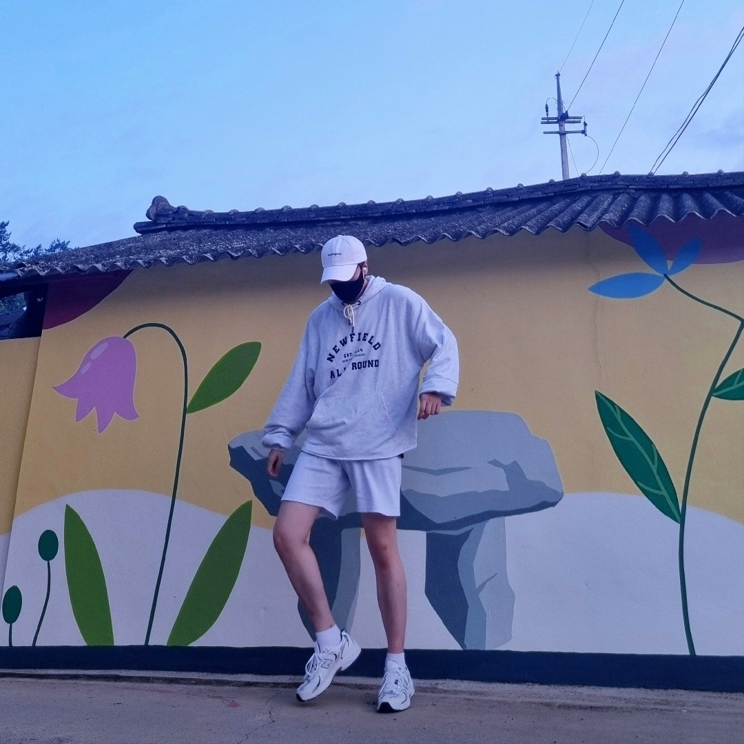 New Balance 530 White 착용 스타일