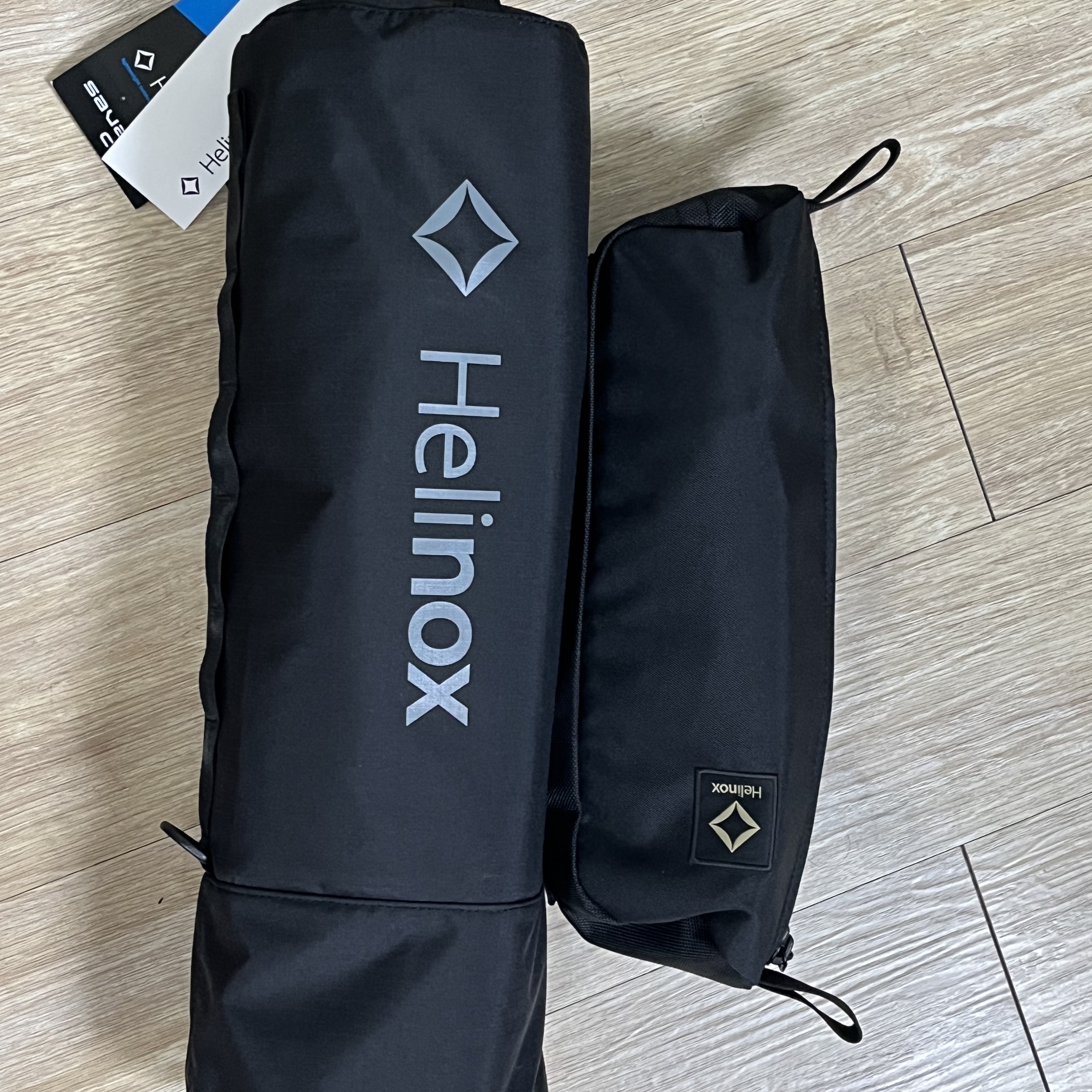 Helinox Savanna Chair All Black, Helinox Tactical Chair Black 착용 스타일