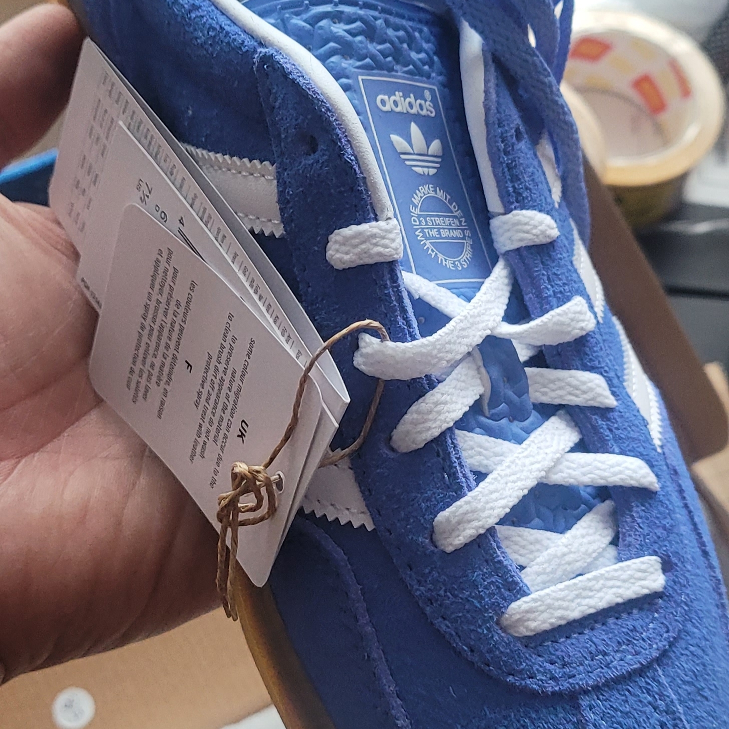 (W) Adidas Gazelle Indoor Blue Fusion Cloud White 착용 스타일